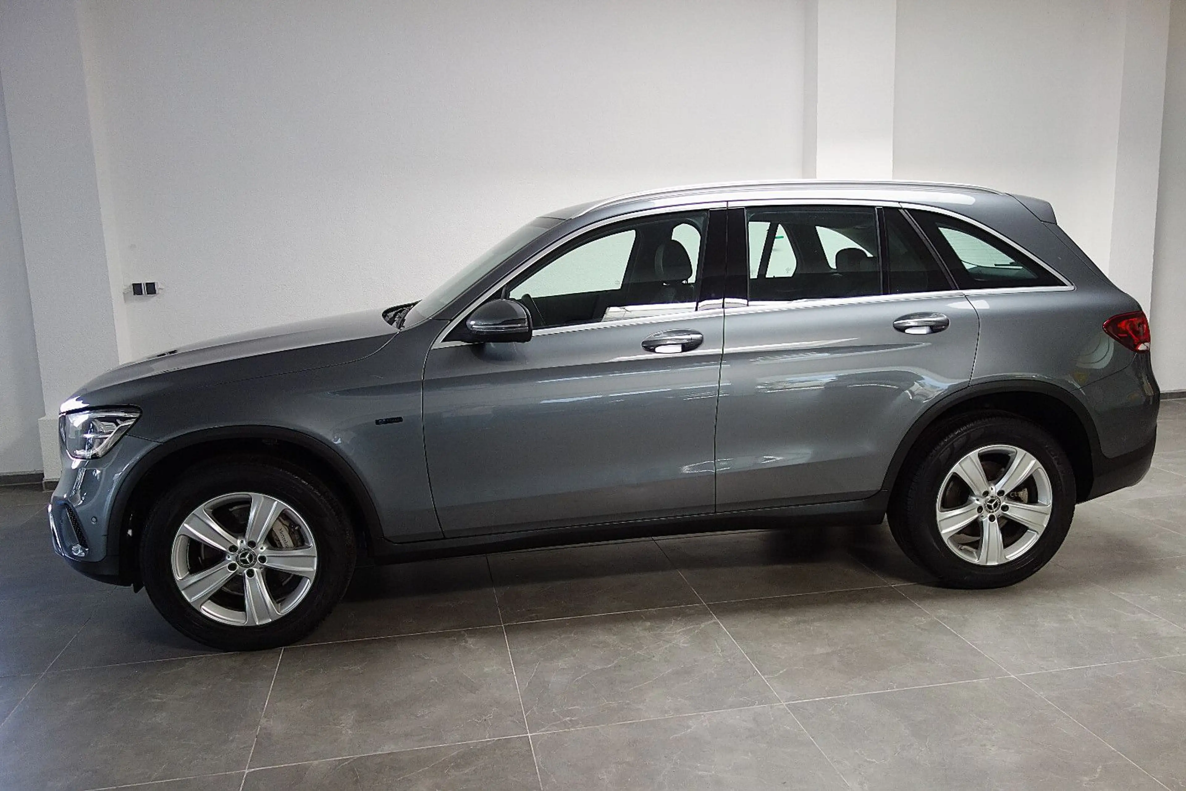 Mercedes-Benz GLC 300 de Leder/MBUX/HUD/9G/LED/ Offroad-Paket — photo 4