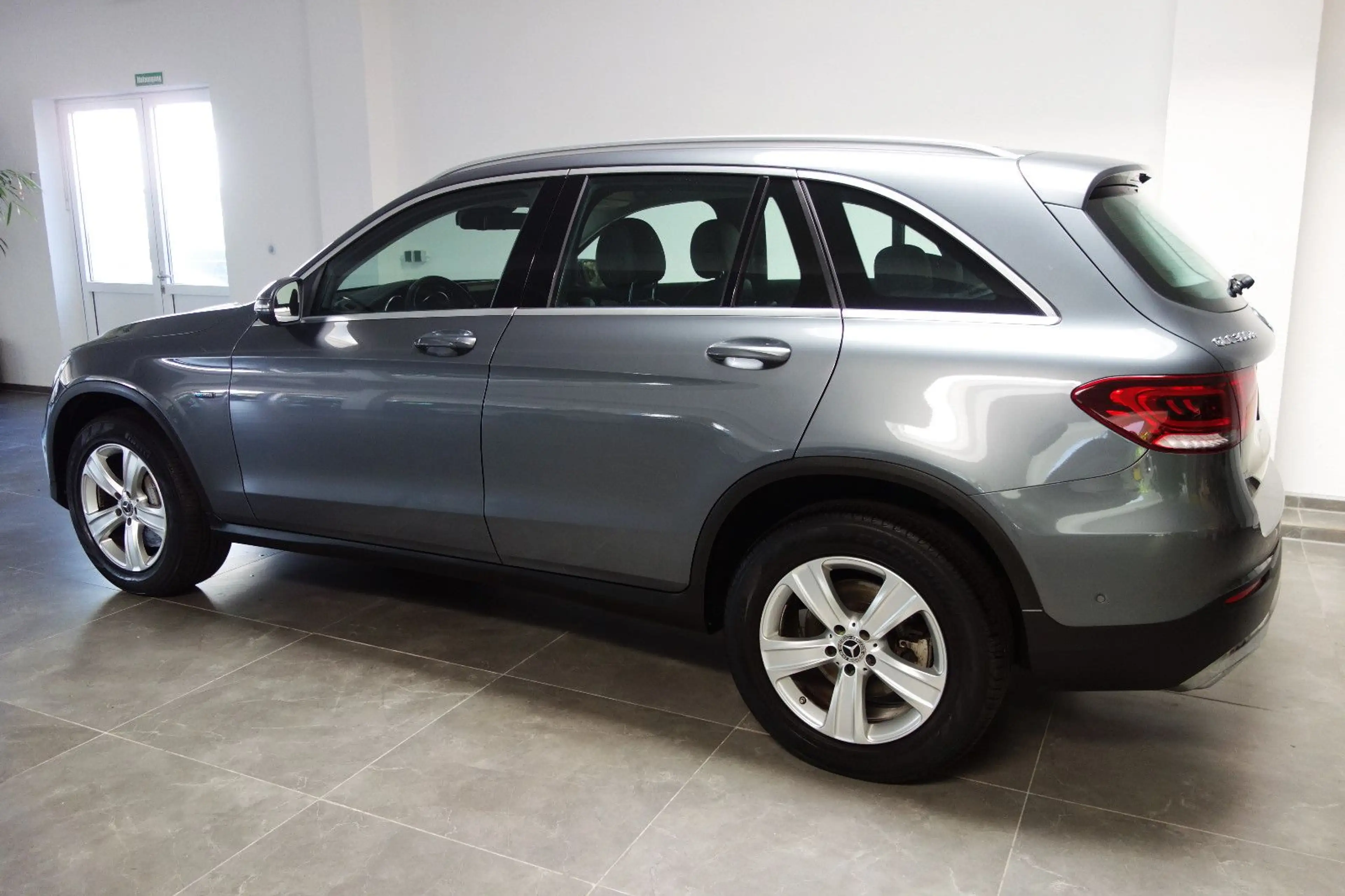 Mercedes-Benz GLC 300 de Leder/MBUX/HUD/9G/LED/ Offroad-Paket — photo 7