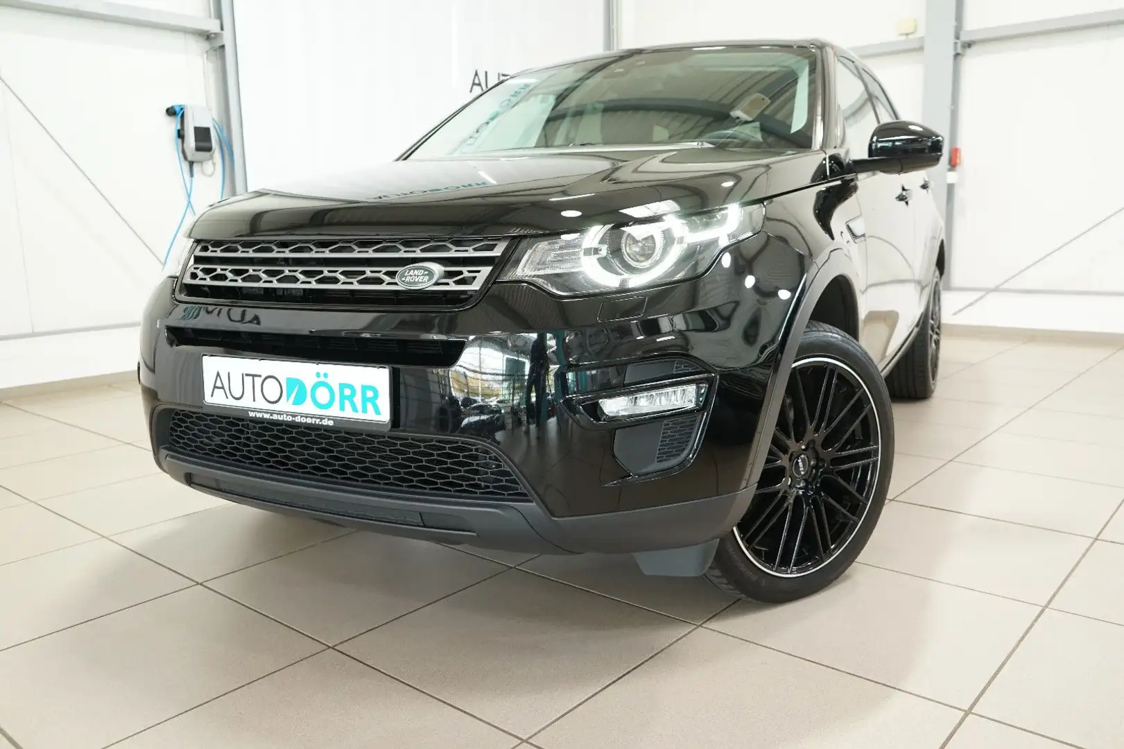 Land Rover Discovery Sport Pure Sitzheizung+PDC+Navigation Schwarz - 1