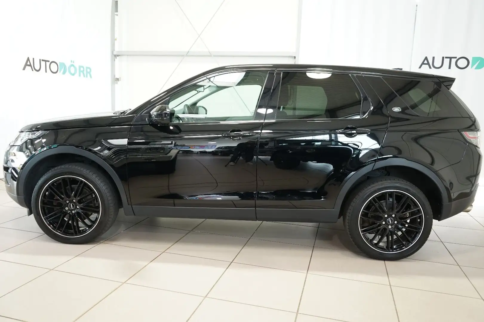 Land Rover Discovery Sport Pure Sitzheizung+PDC+Navigation Schwarz - 2