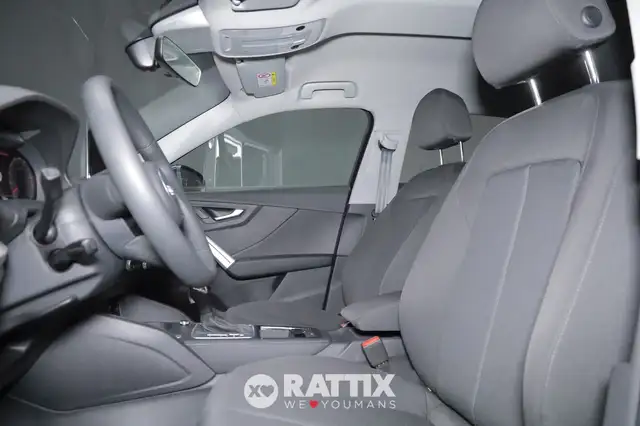 Audi Q2 view 7