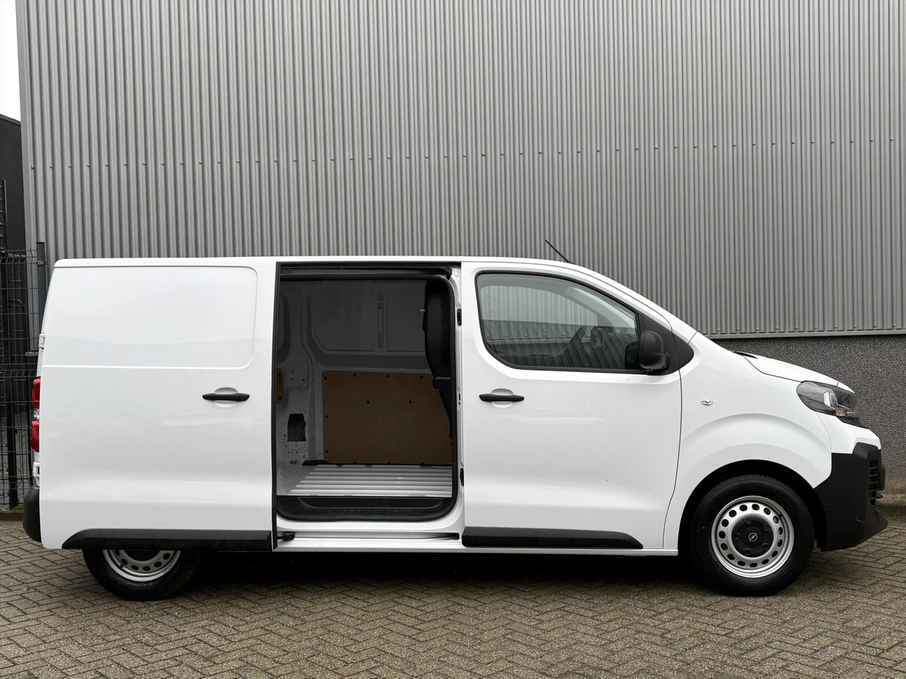 Opel Vivaro-e Electric GB EV 75 kWh 136pk L2 I SOH 98% | Aircond — photo 6