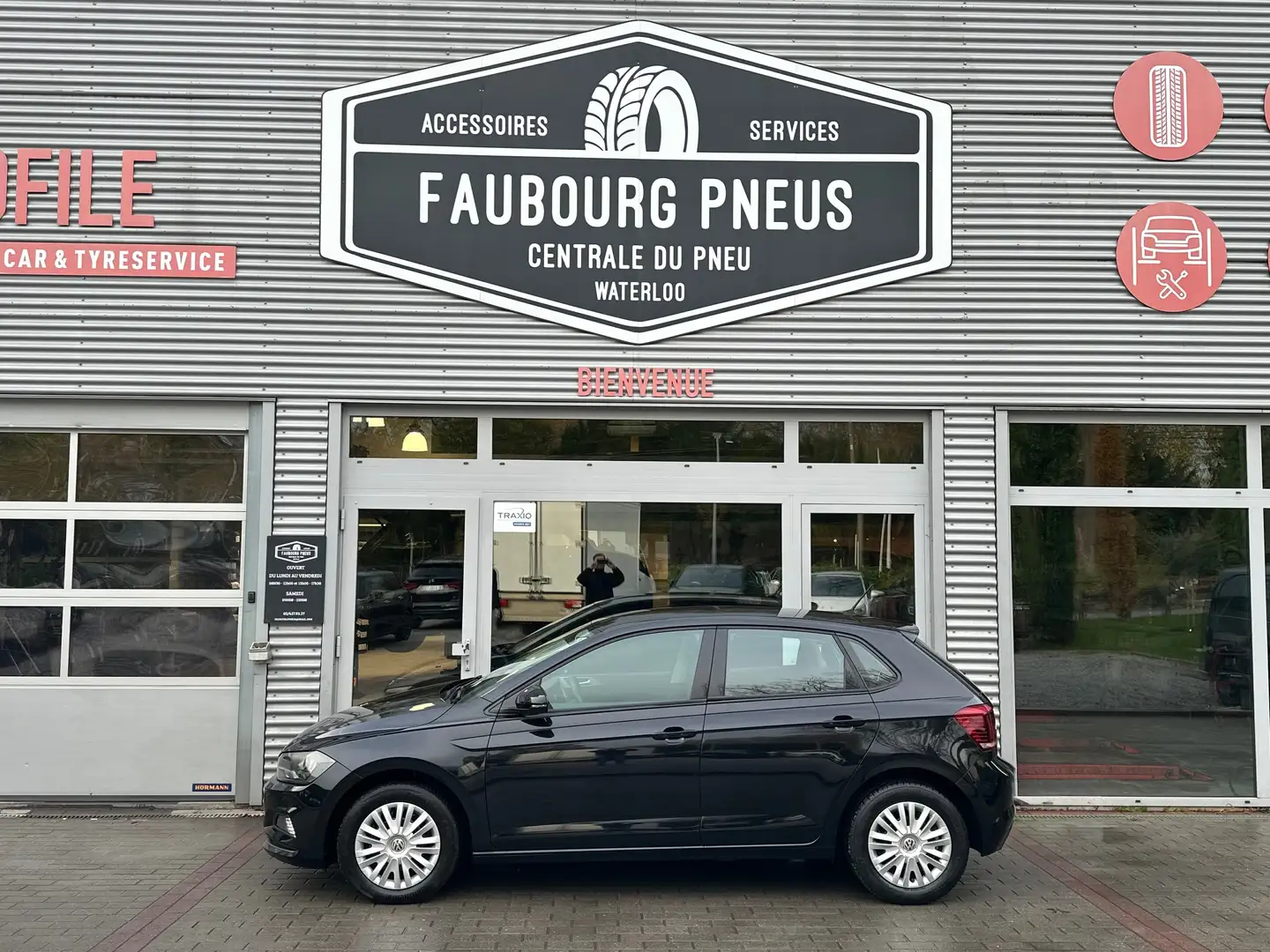 Volkswagen Polo *1.0i*GARANTIE-12MOIS*EURO-6b*CLIMATISATION* Noir - 2