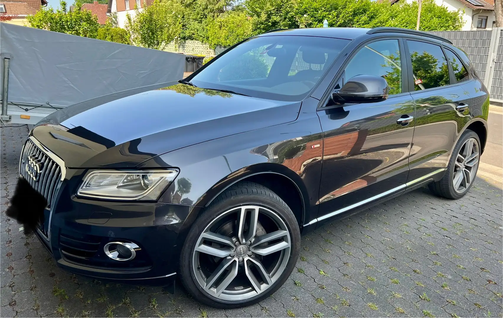 Audi Q5 2.0 TDI (140 kW) Quattro S-Line Grau - 1
