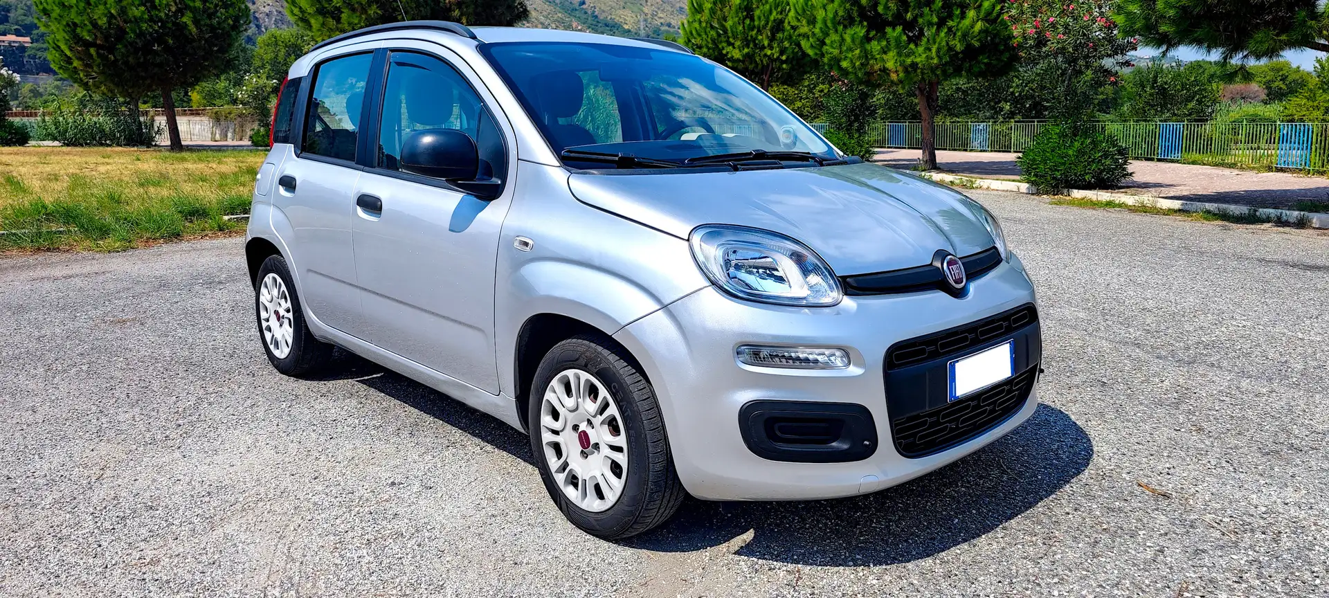 Fiat Panda Panda III 2012 1.2 Lounge 69cv E6 Argent - 2