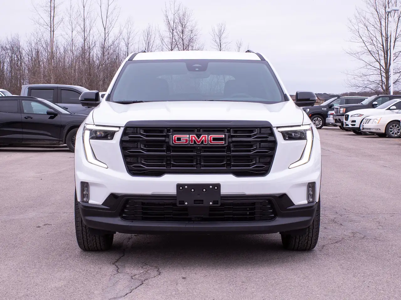 GMC Acadia снимка GMC Acadia