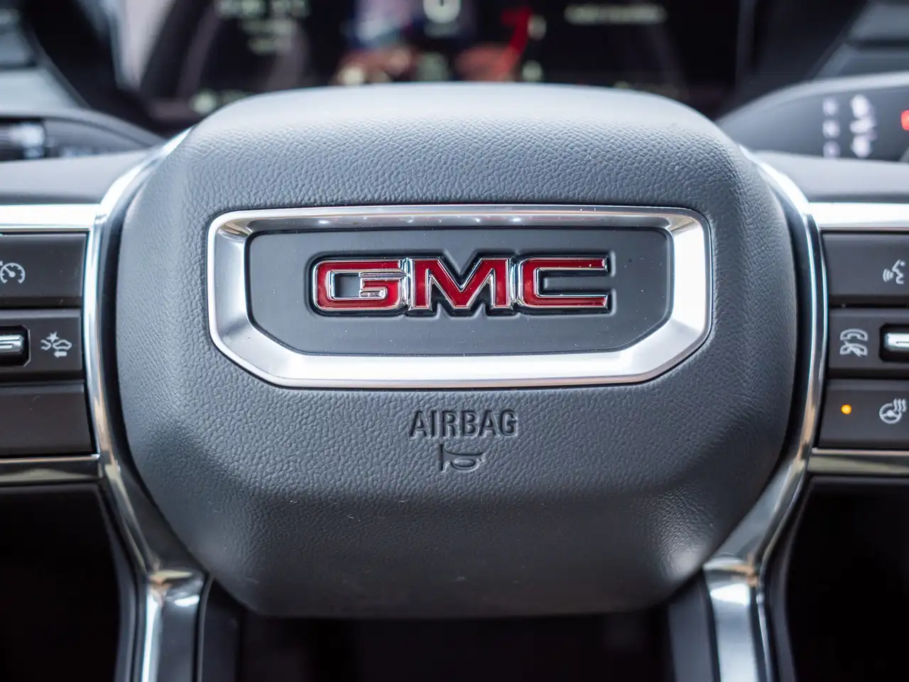 GMC Acadia снимка GMC Acadia