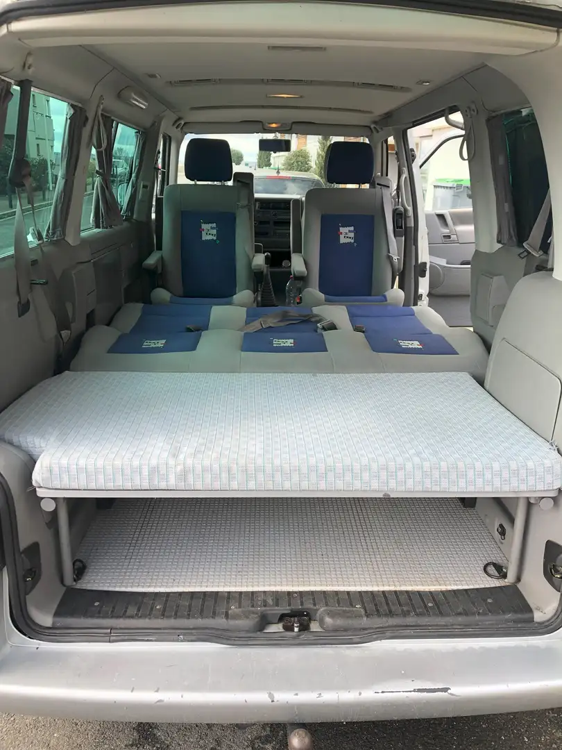 Volkswagen T4 Combi TDI 102 Confort Ezüst - 2