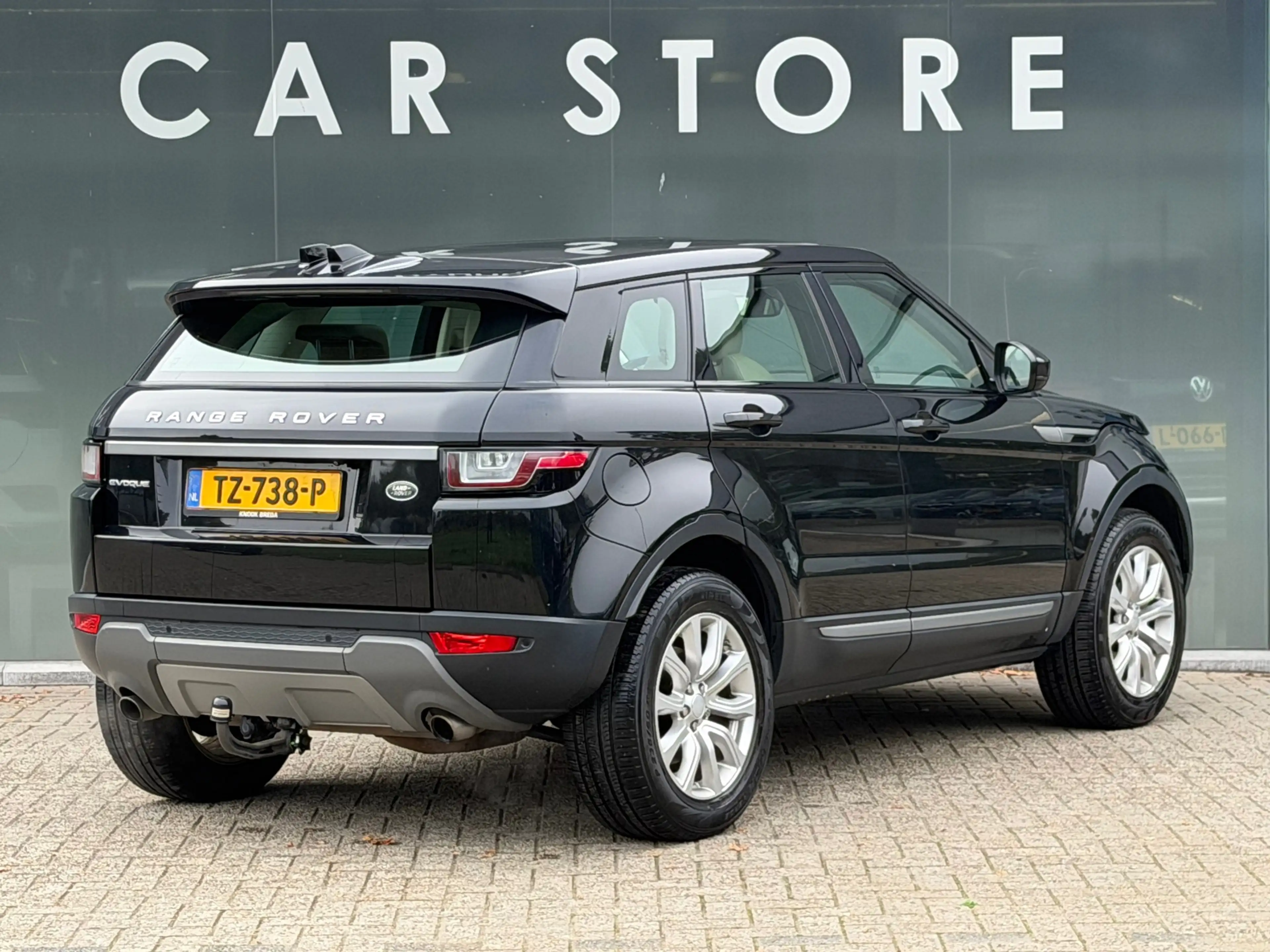 Land Rover Range Rover Evoque 2.0 Si4 Urban Series SE Leer / Pano / Cruise / Car — photo 4
