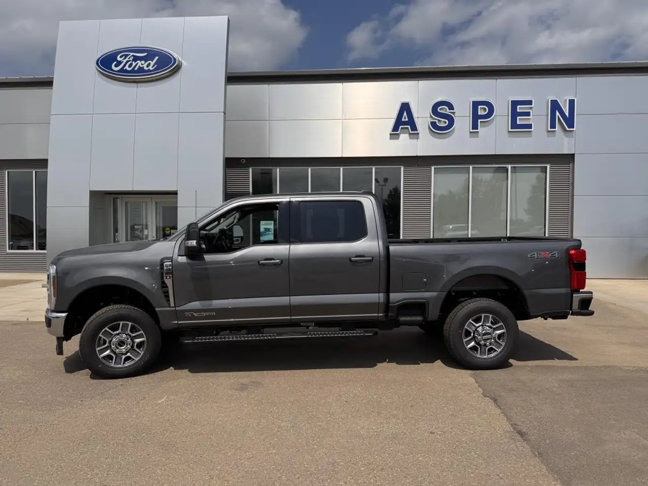 Ford F 350 photo Ford F 350