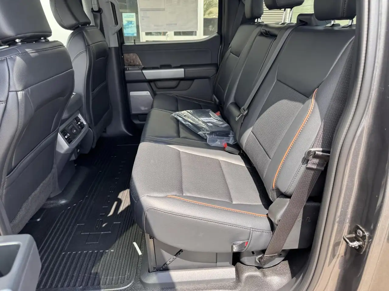 Ford F 350 photo Ford F 350