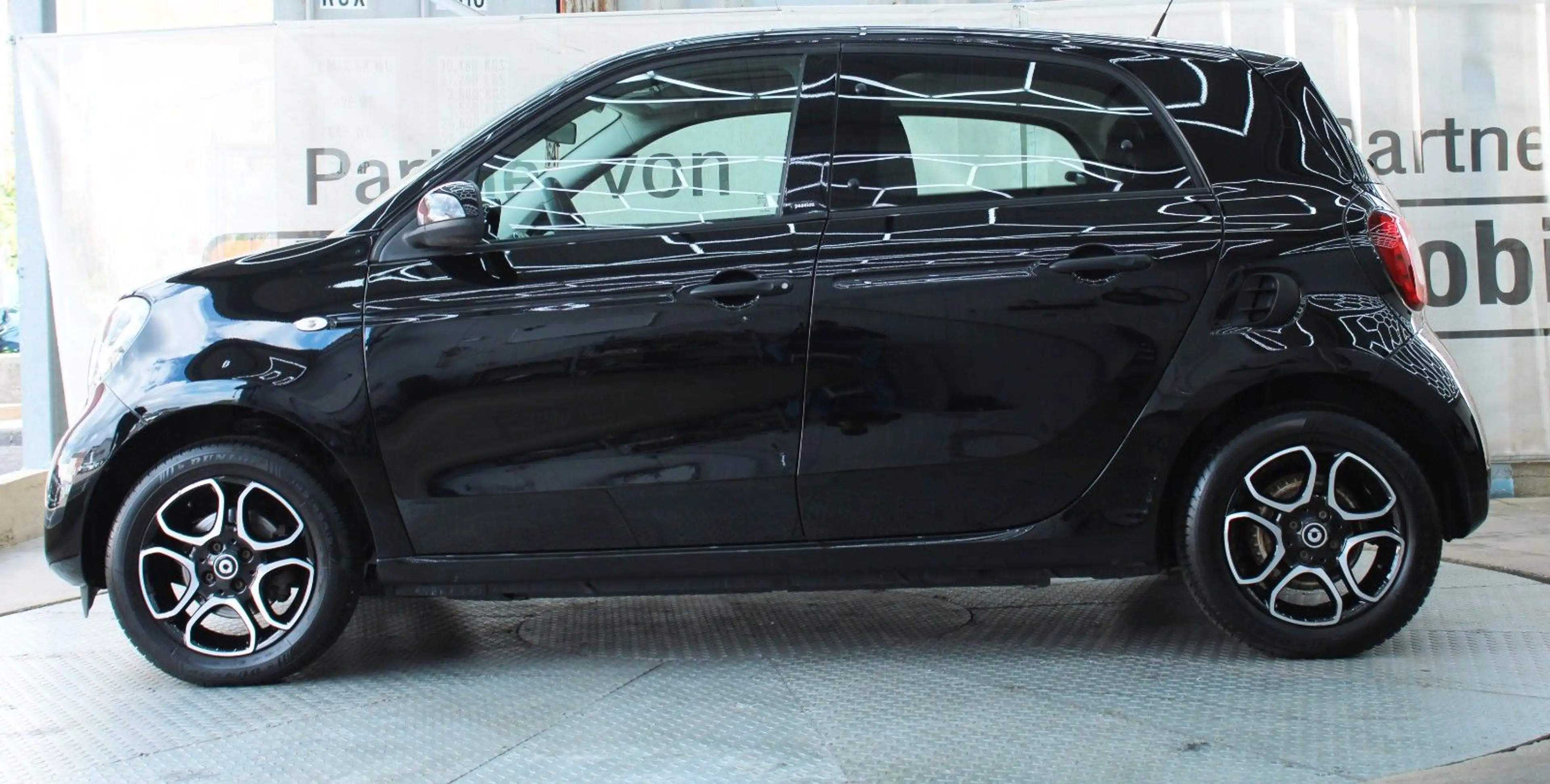 smart forFour *Automatik*Insp.Neu*Scheckheft*Navi*SHZ* — photo 4