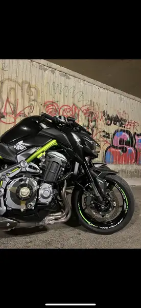 Kawasaki Z 900 - foto 3