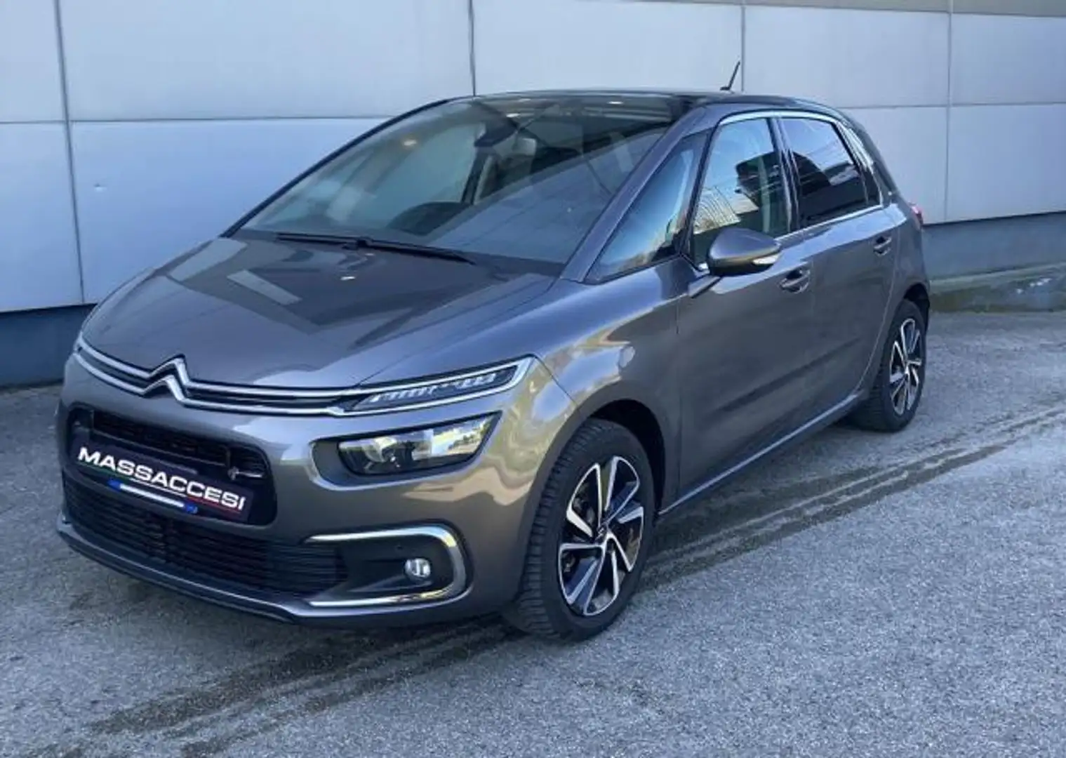 Citroen C4 SpaceTourer THP 165 EAT6 Shine Plateado - 2