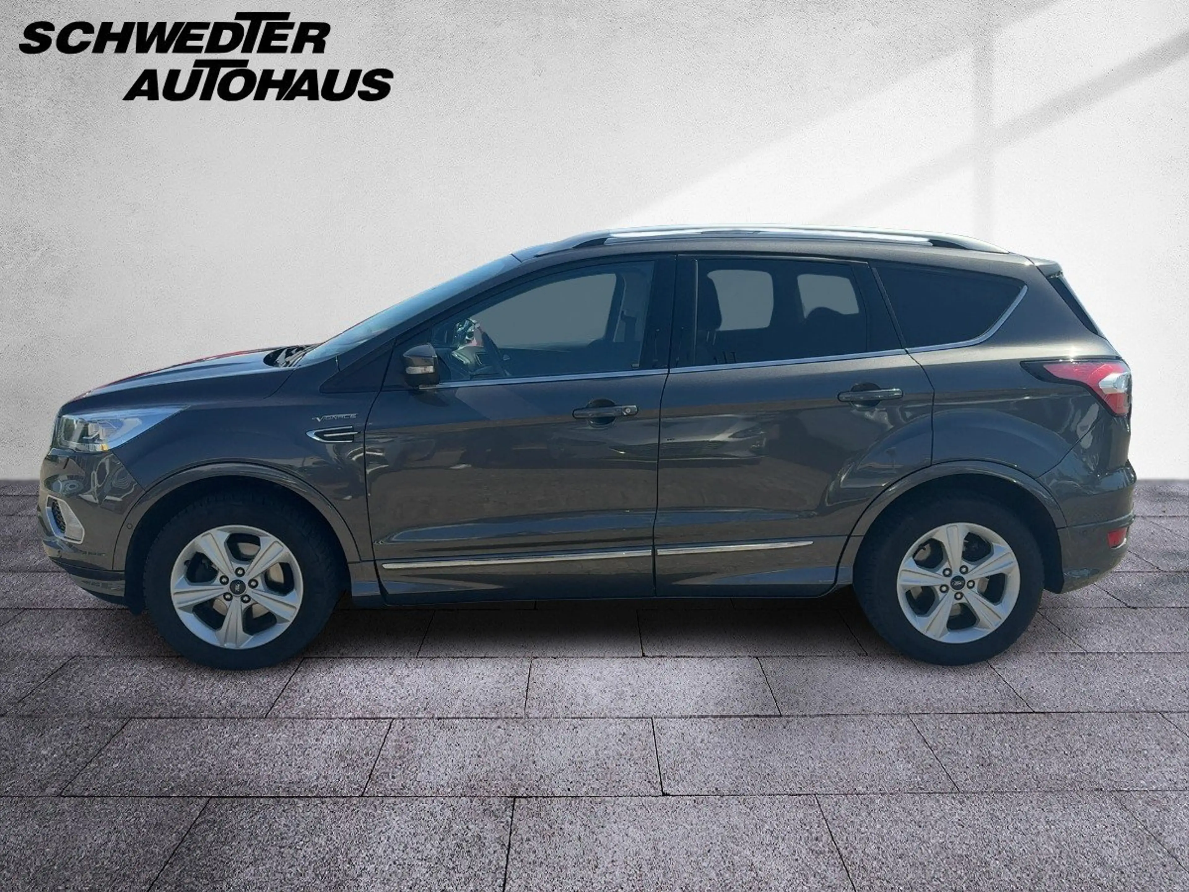 Ford Kuga 1.5 EcoBoost Vignale Navi+Winterp.+2xKlima — photo 3