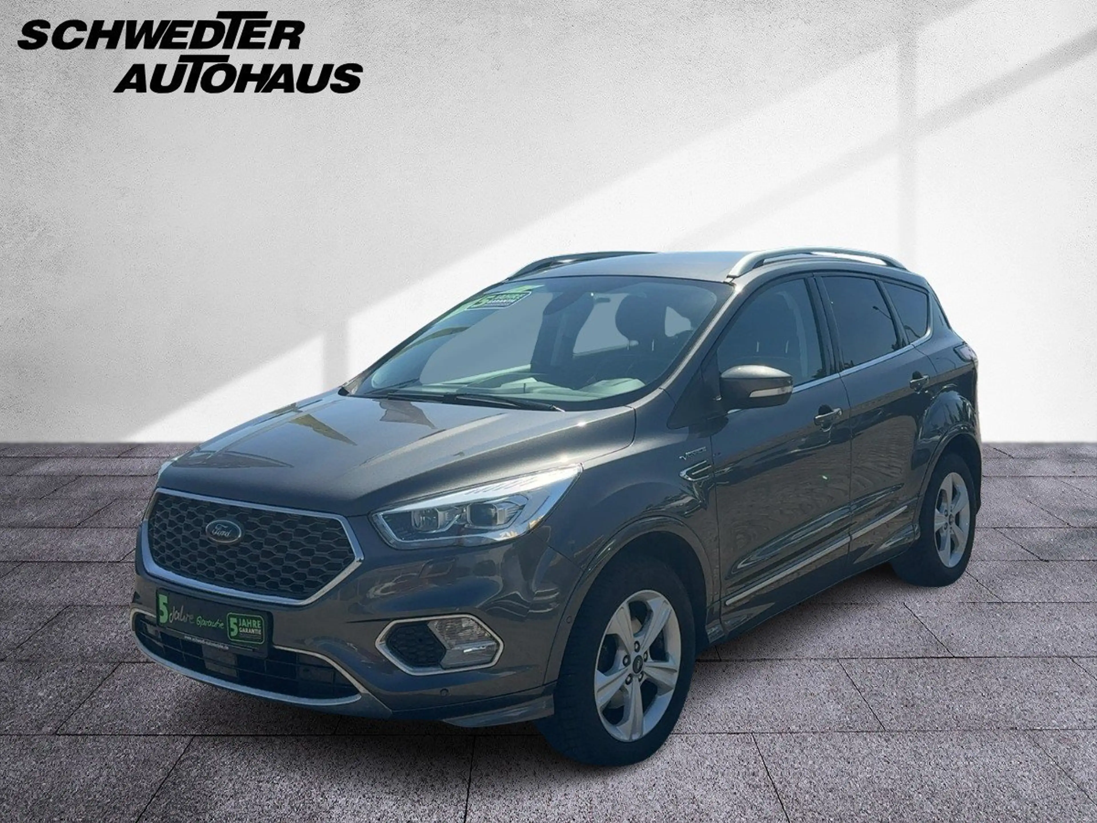 Ford Kuga 1.5 EcoBoost Vignale Navi+Winterp.+2xKlima — photo 2