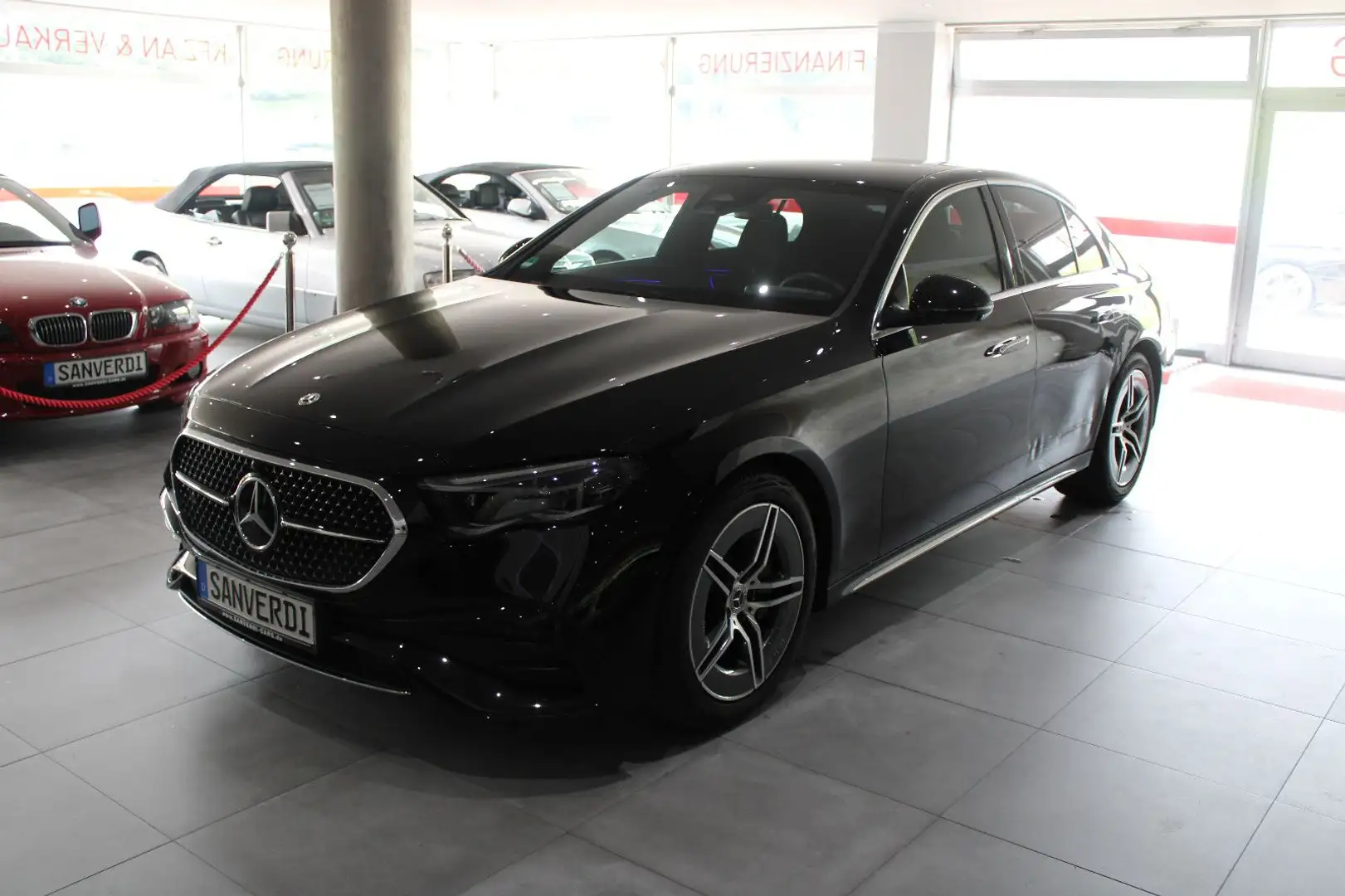 Mercedes-Benz E 200 4Matic AMG-SPORTPAKET ADVANCED+ 360° EURO6 Noir - 1