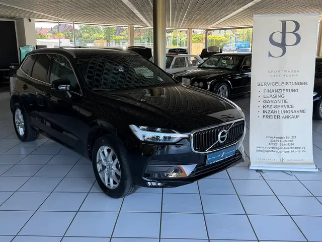 Volvo XC60 Momentum AWD 18 PANO HUD KAMERA PRO PAKET