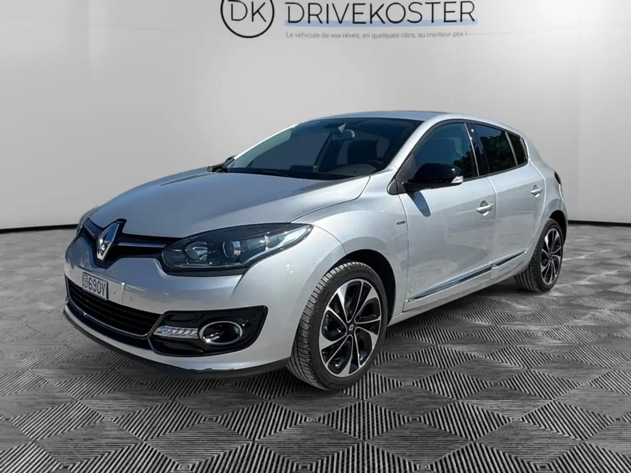 Renault Megane MÃ©gane 1.2 TCe - 130 BERLINE Bose PHASE