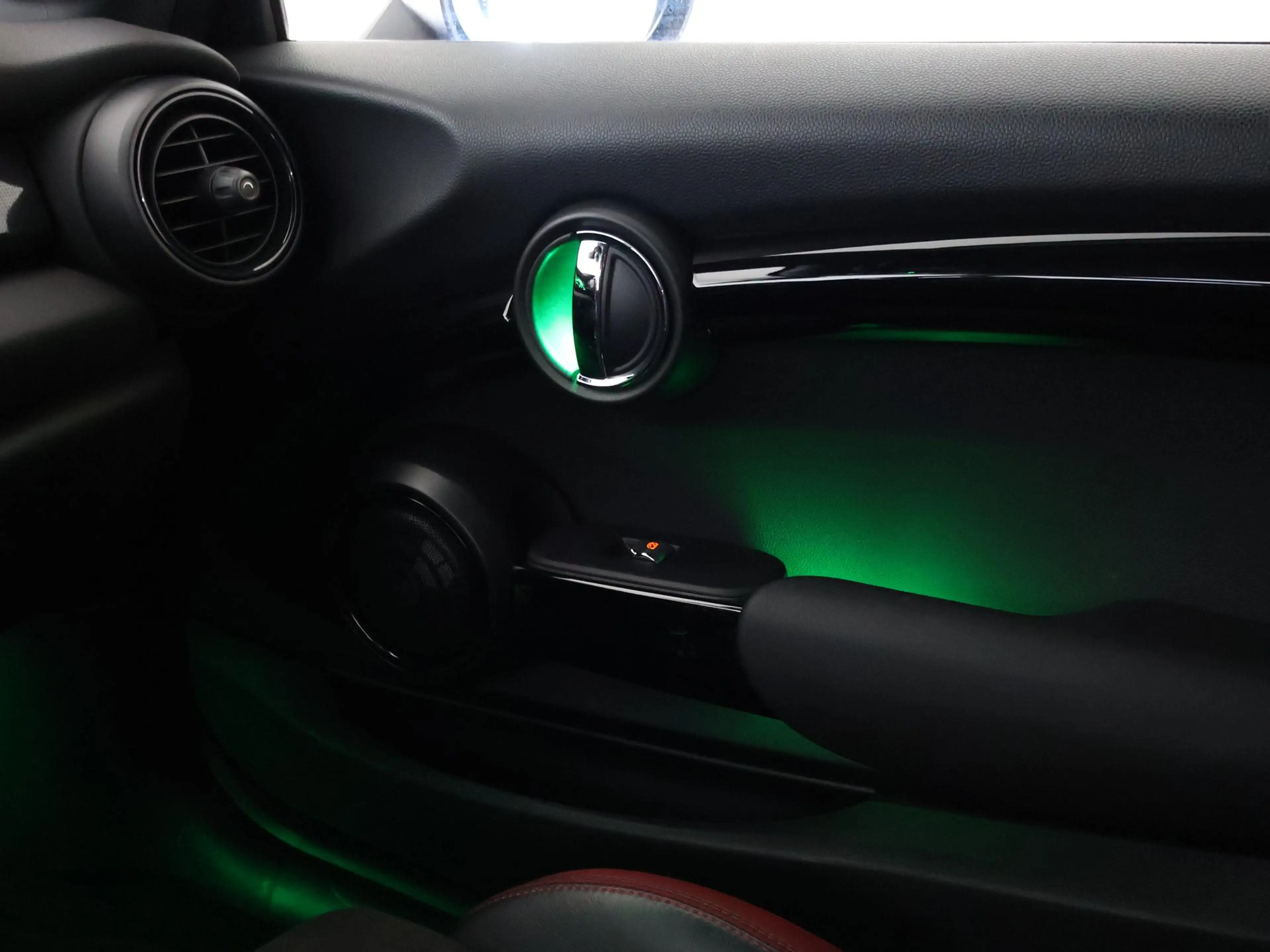 MINI John Cooper Works Cabrio Mini 2.0 JCW 231 PK REBEL GREEN | JCW STOELEN | AD — photo 29
