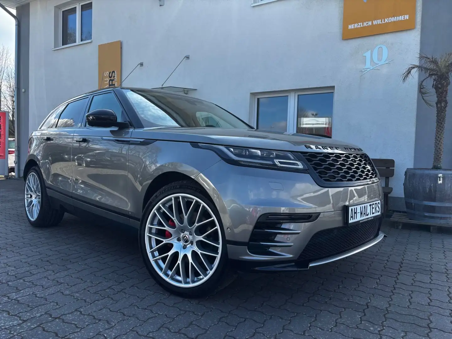 Land Rover Range Rover Velar R-Dynamic SE = Tolle Fabkombi Silber - 1