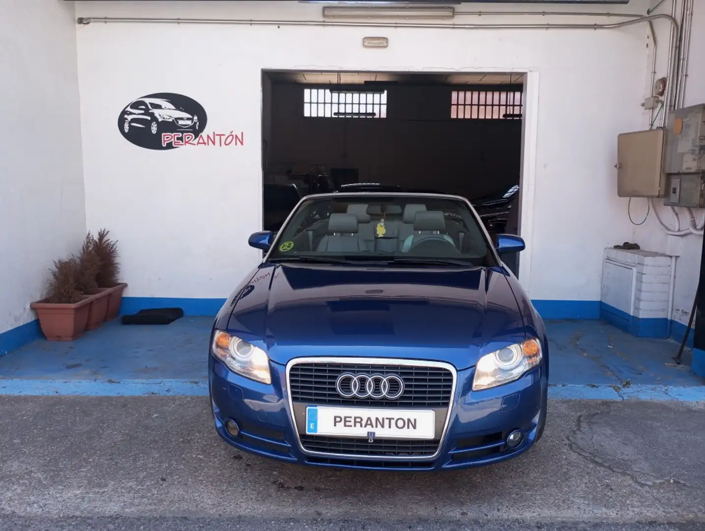 Audi A4 Descapotable Manual de 2 Puertas Azul - 2