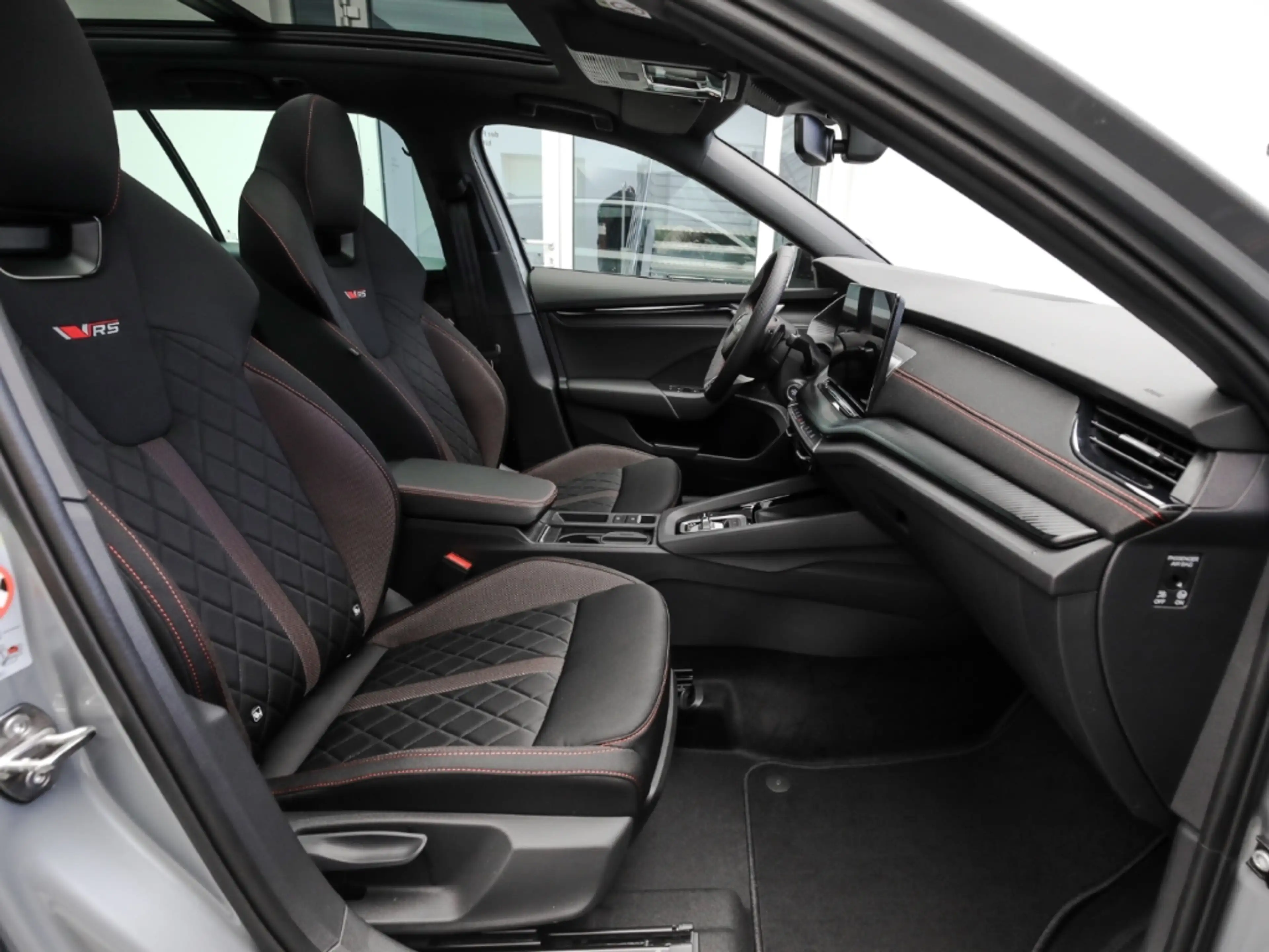 Skoda Octavia Combi RS 2.0 TSI AHK Pano Matrix Winter — photo 13