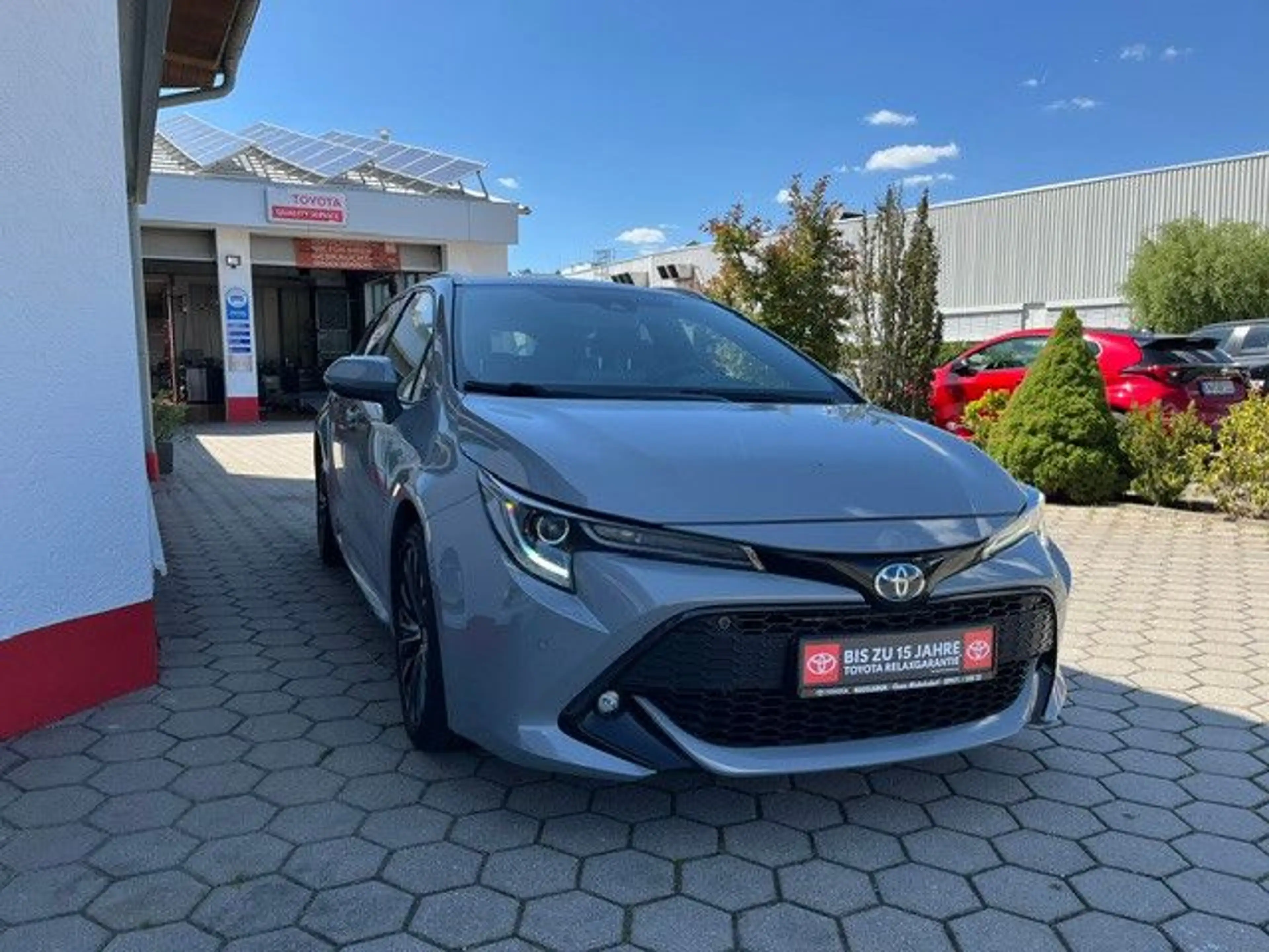 Toyota Corolla Touring Sports 2,0 Hybrid Team D — photo 4