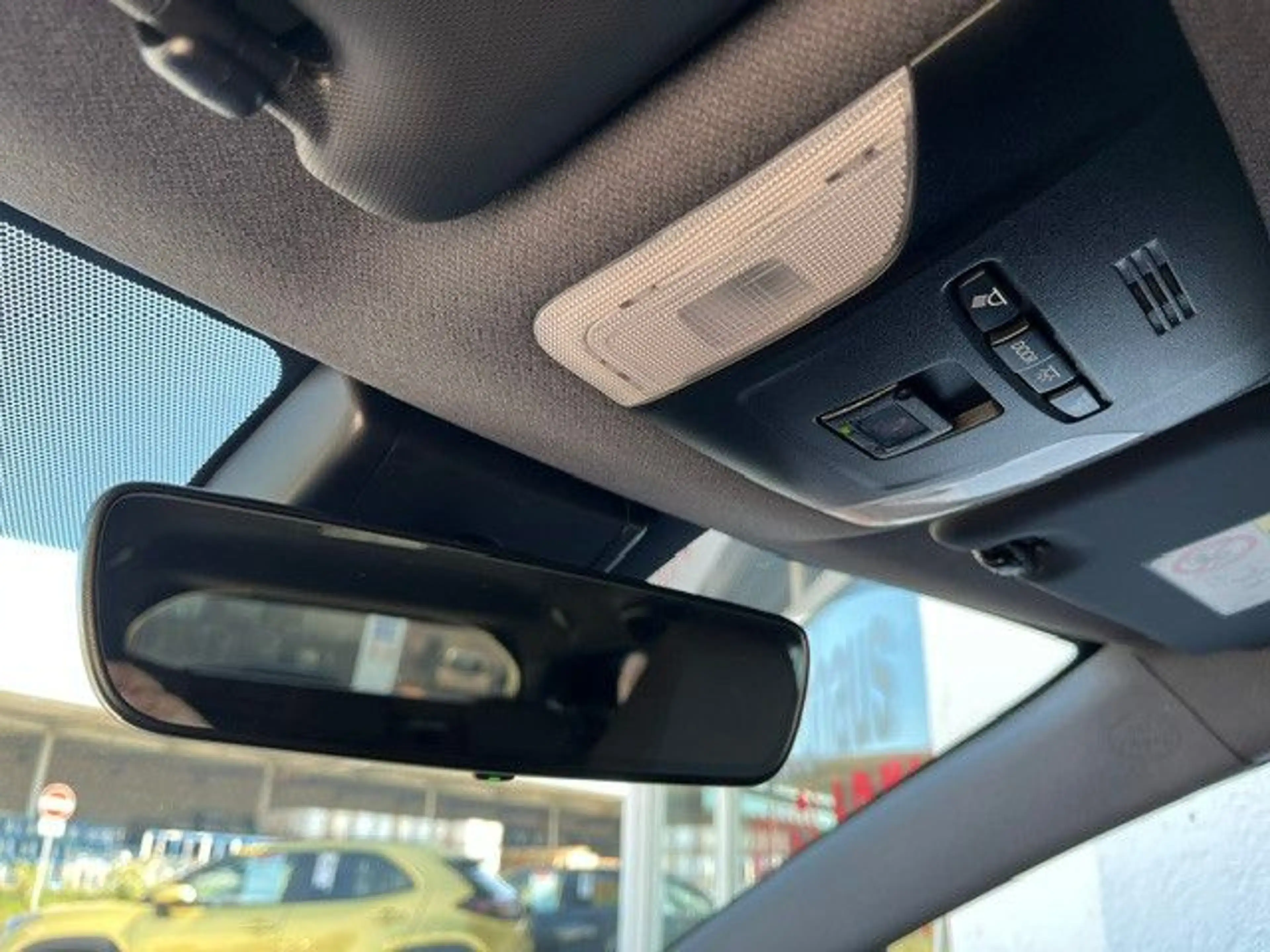 Toyota Corolla Touring Sports 2,0 Hybrid Team D — photo 13
