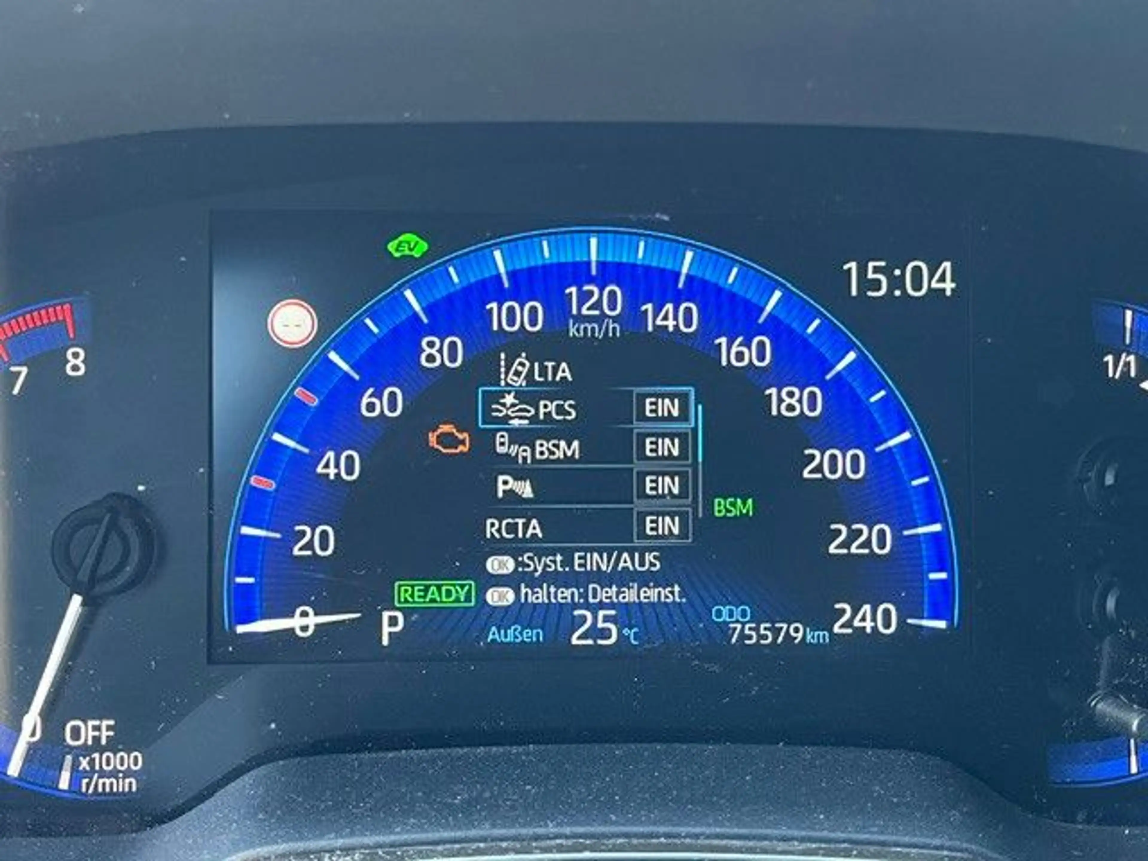 Toyota Corolla Touring Sports 2,0 Hybrid Team D — photo 14