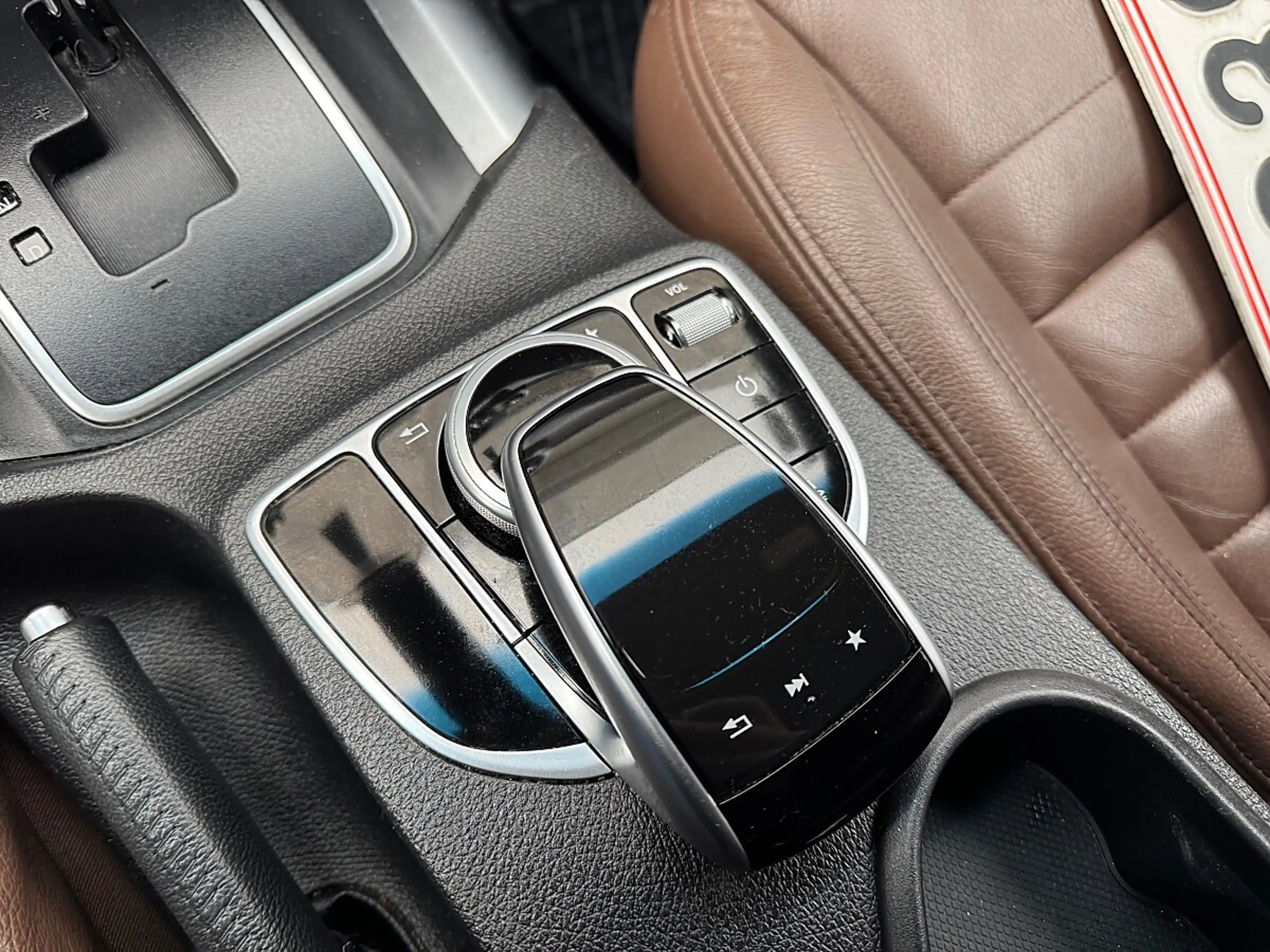 Mercedes-Benz X 250 X 250 d 4MATIC Power Aut.|NAVI|360*|LED|LEDER — photo 15