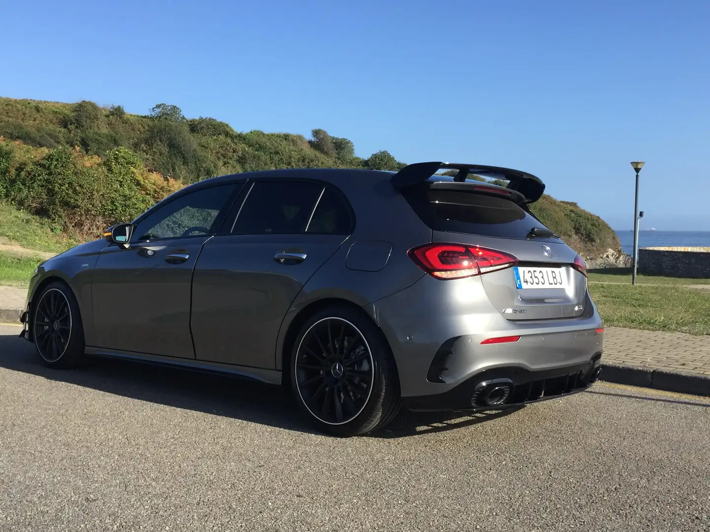 Mercedes-Benz A 200 MERCEDES A35 AMG Gris - 2