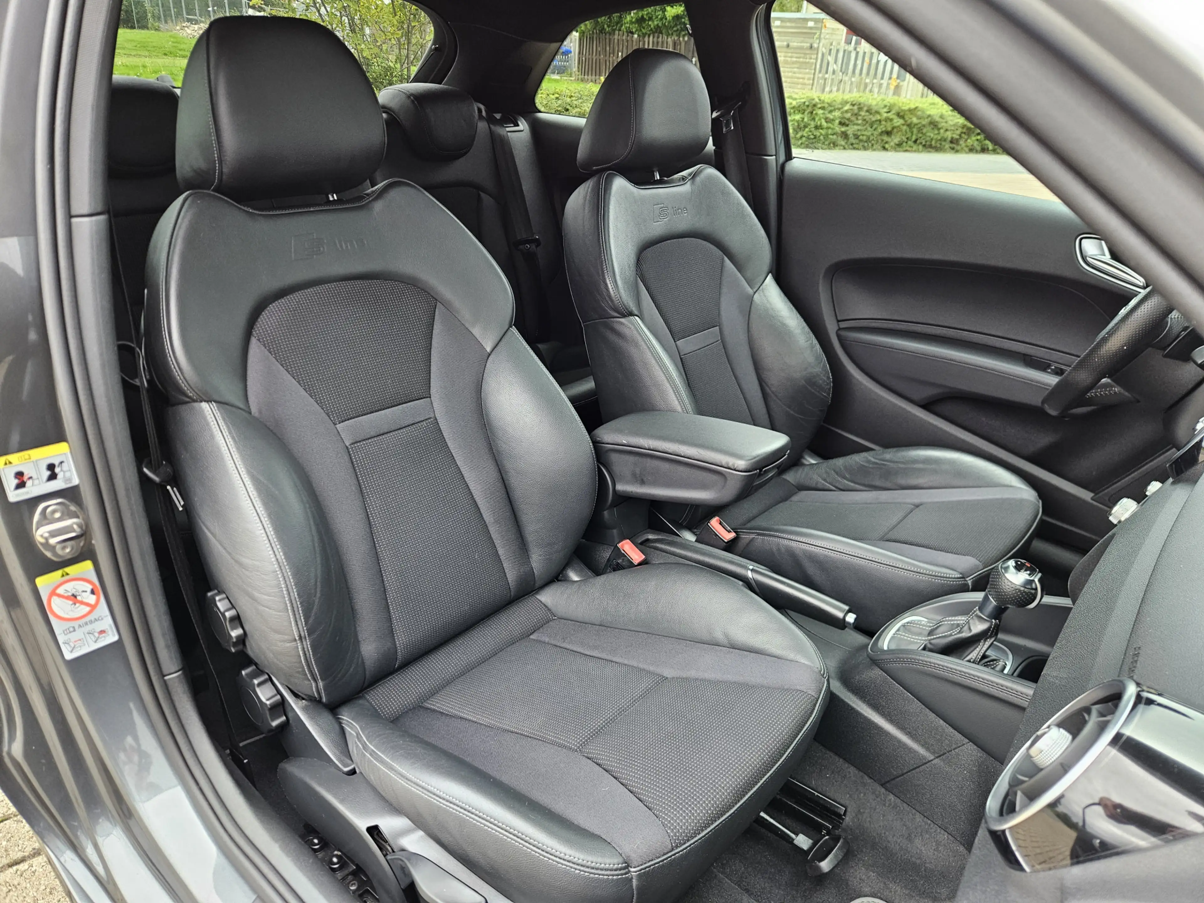 Audi A1 1.4 TFSI S Edition /Automaat/Pano/Stoelverwarming! — photo 10