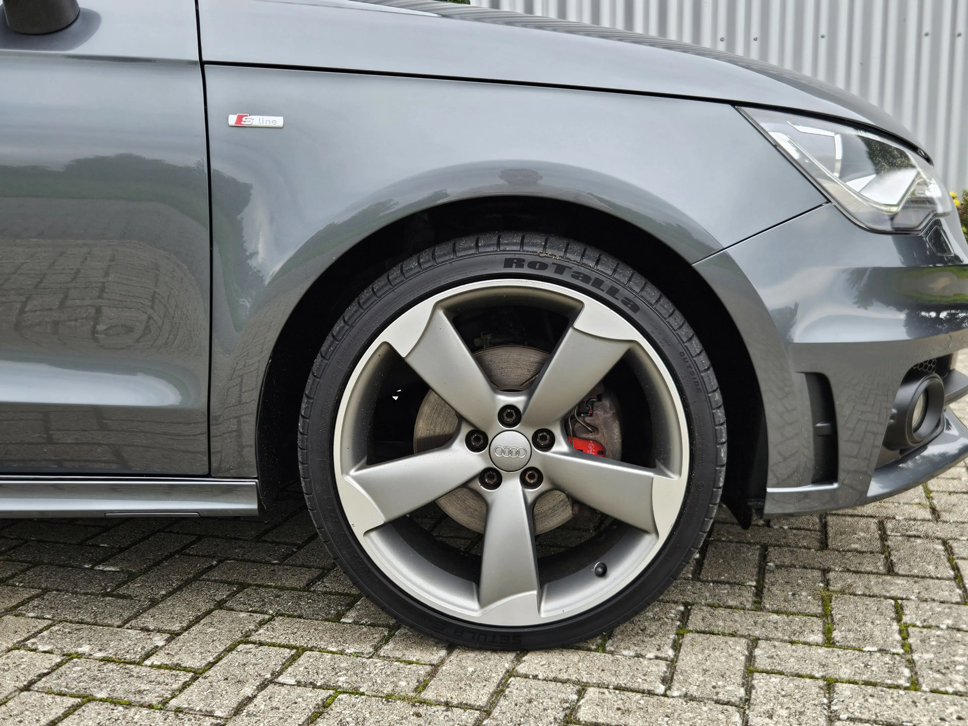 Audi A1 1.4 TFSI S Edition /Automaat/Pano/Stoelverwarming! — photo 32