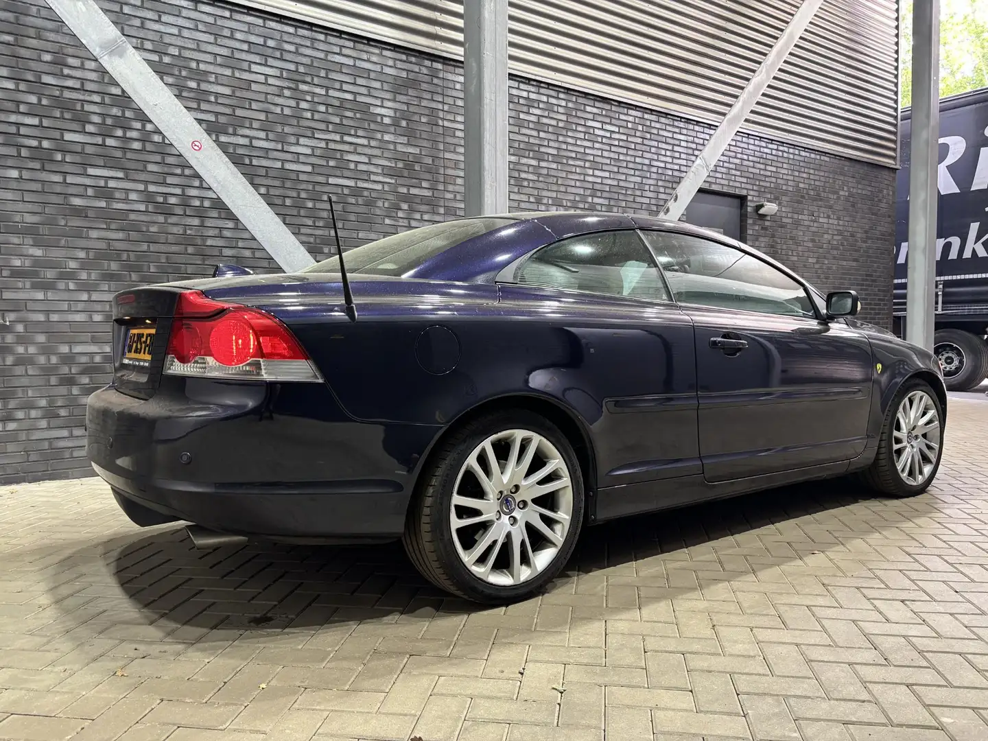 Volvo C70 Convertible 2.5 T5 Summum | 5-Cilinder | Automaat Blau - 2
