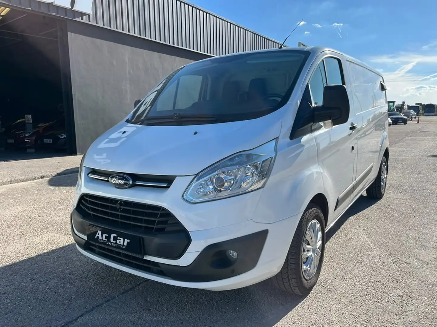 Ford Transit Custom Van 2.2 TDCI 100cv 290 L1 Trend Blanco - 2