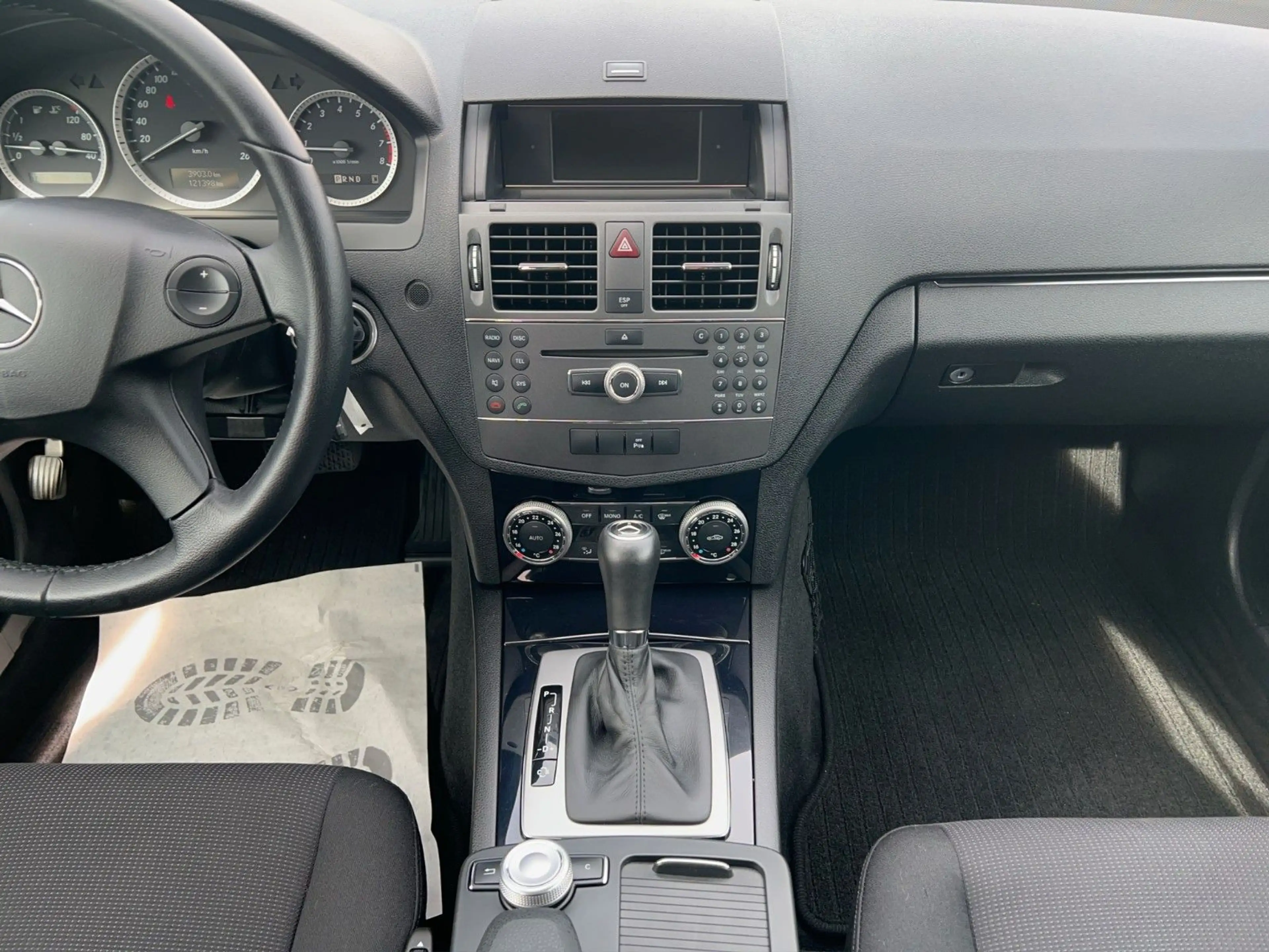 Mercedes-Benz C 250 CGI BlueEfficiency *NAVI*KLIMAA*TEMPO* — photo 11