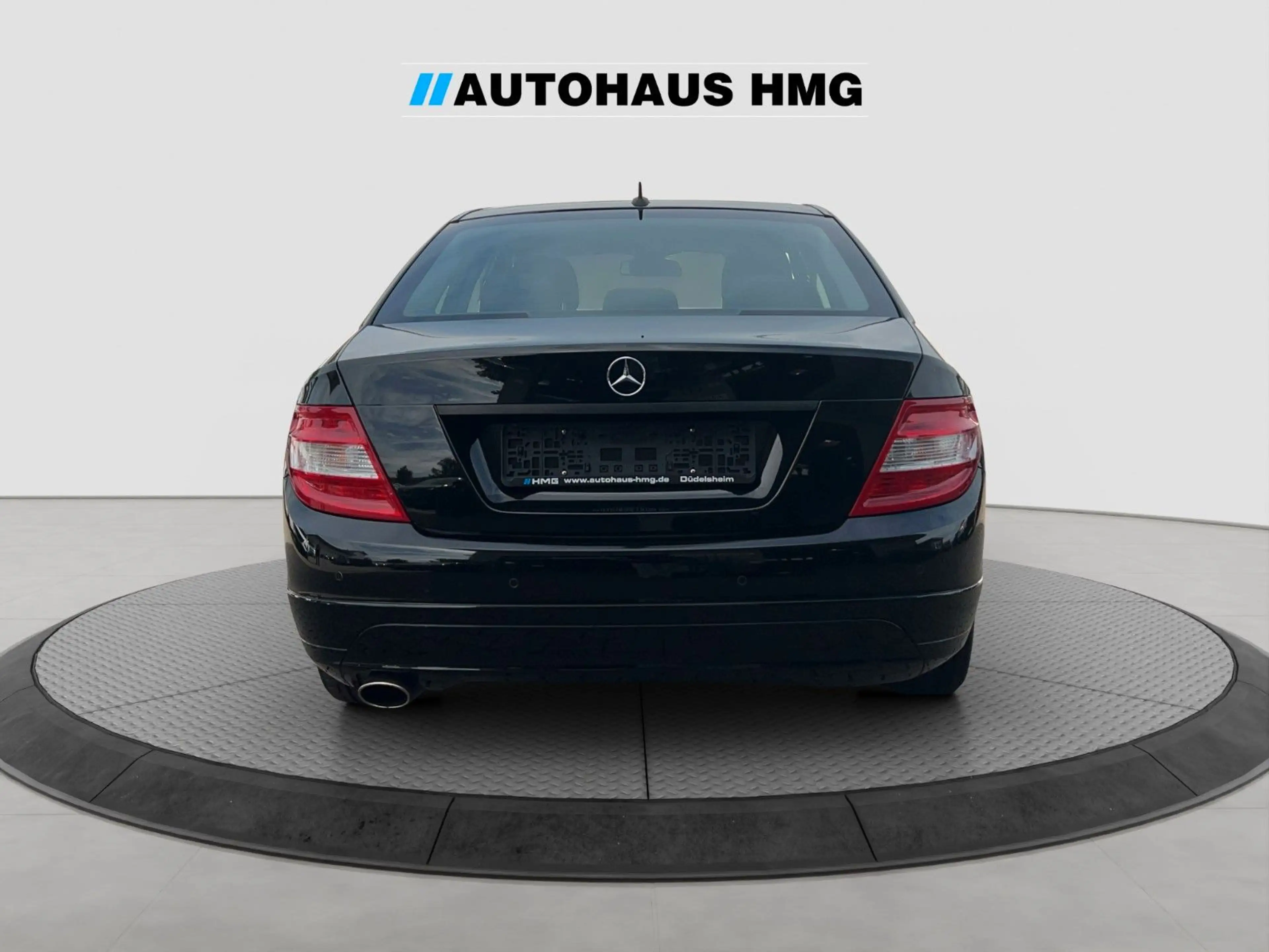 Mercedes-Benz C 250 CGI BlueEfficiency *NAVI*KLIMAA*TEMPO* — photo 4