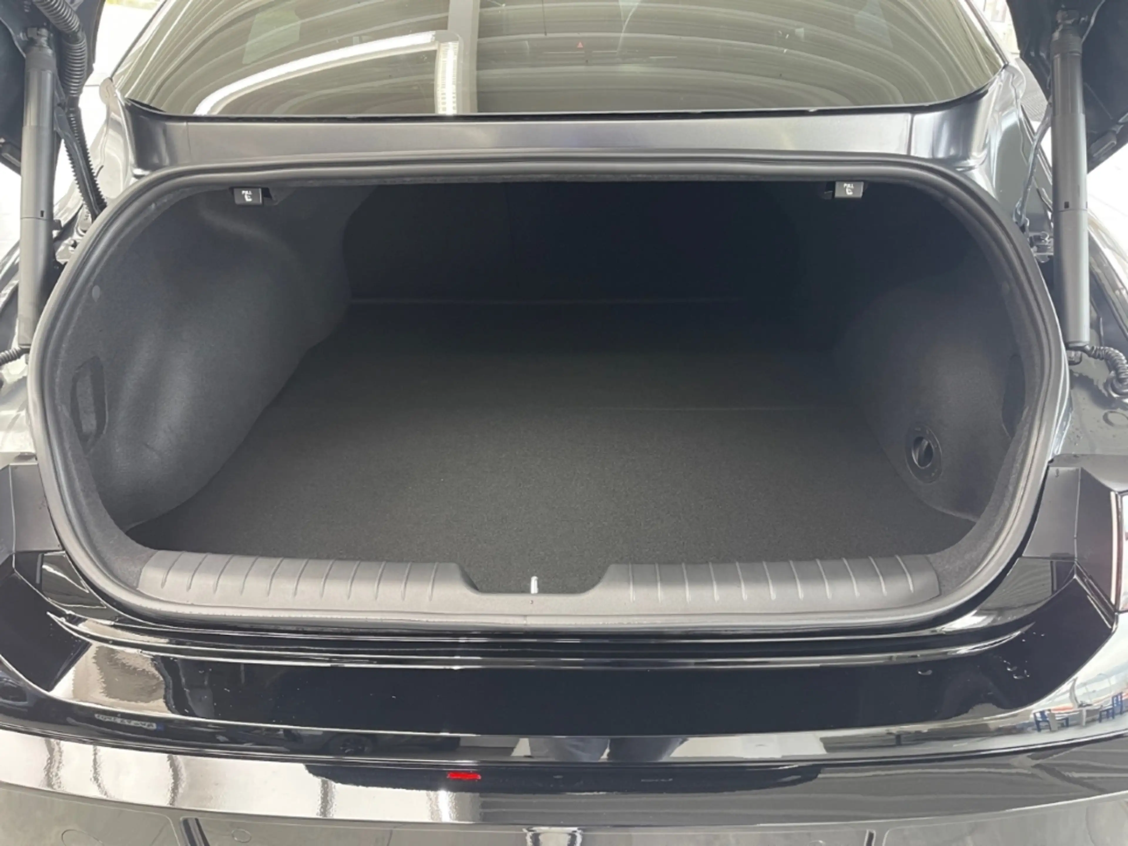 Hyundai IONIQ 6 84 kWh (325 PS) Allradantrieb N Line X MY26-MAYEN — photo 13