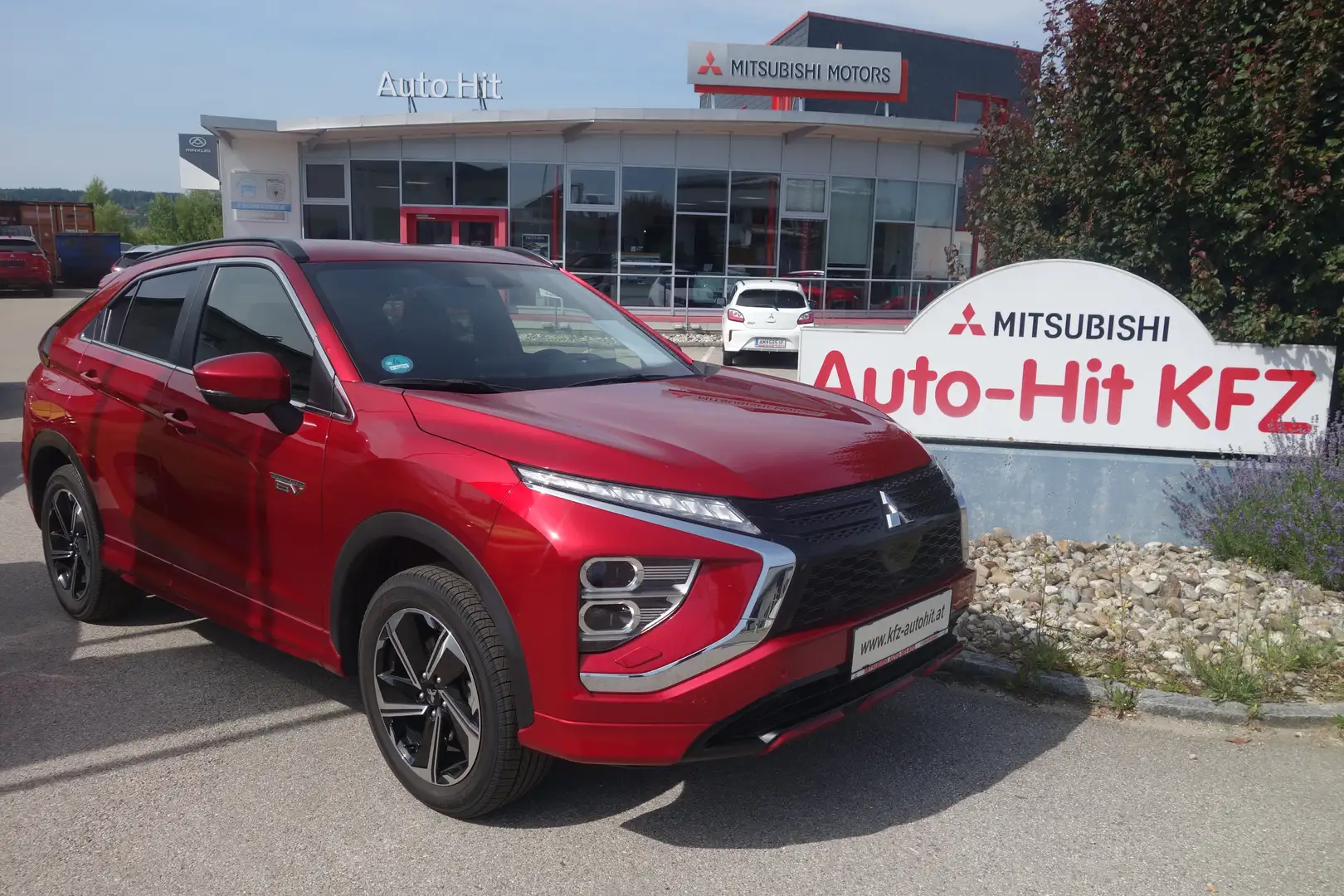 Mitsubishi Eclipse Cross 2,4 PHEV 4WD Diamond CVT Aut.***VOLLAUSSTATTUNG*** Rouge - 1