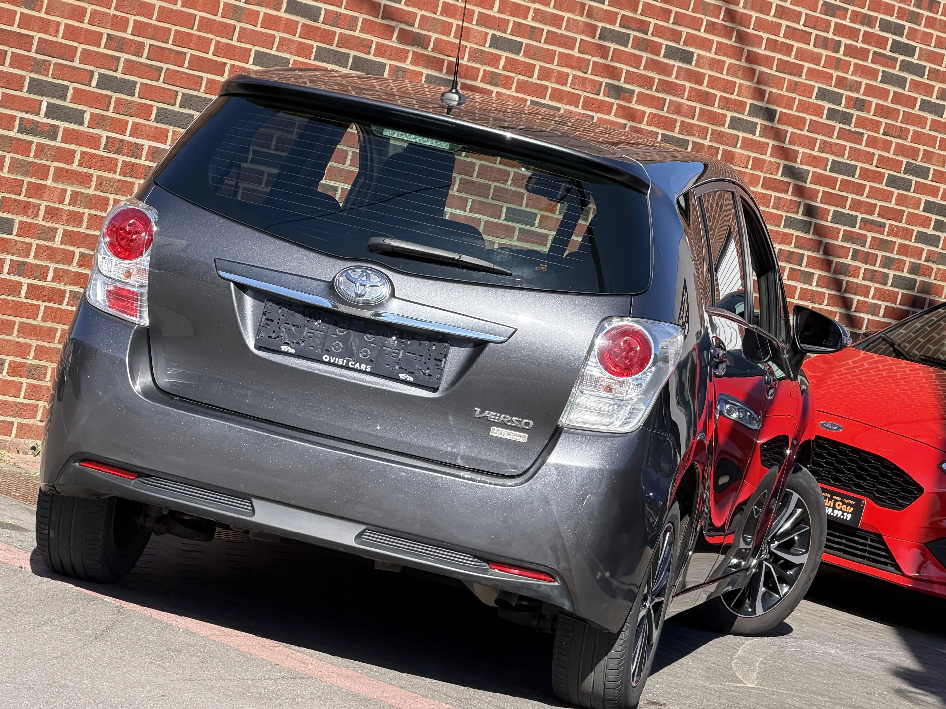 Toyota Verso Verso 1.8i Comfort — photo 3
