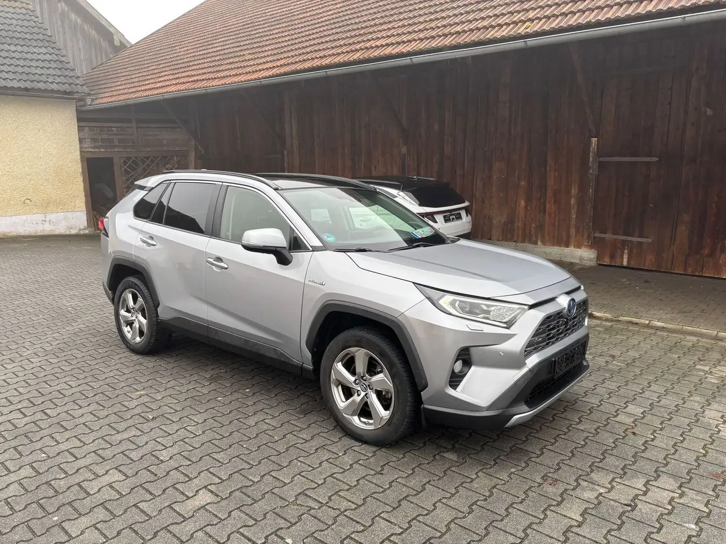 Toyota RAV 4 Hybrid 4x2 Lounge++Leder,Pano++ Silber - 1