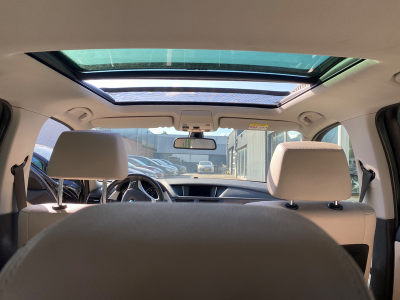 BMW X1 SDrive18i Automaat Pano Xenon Leer Trekhaak — photo 12