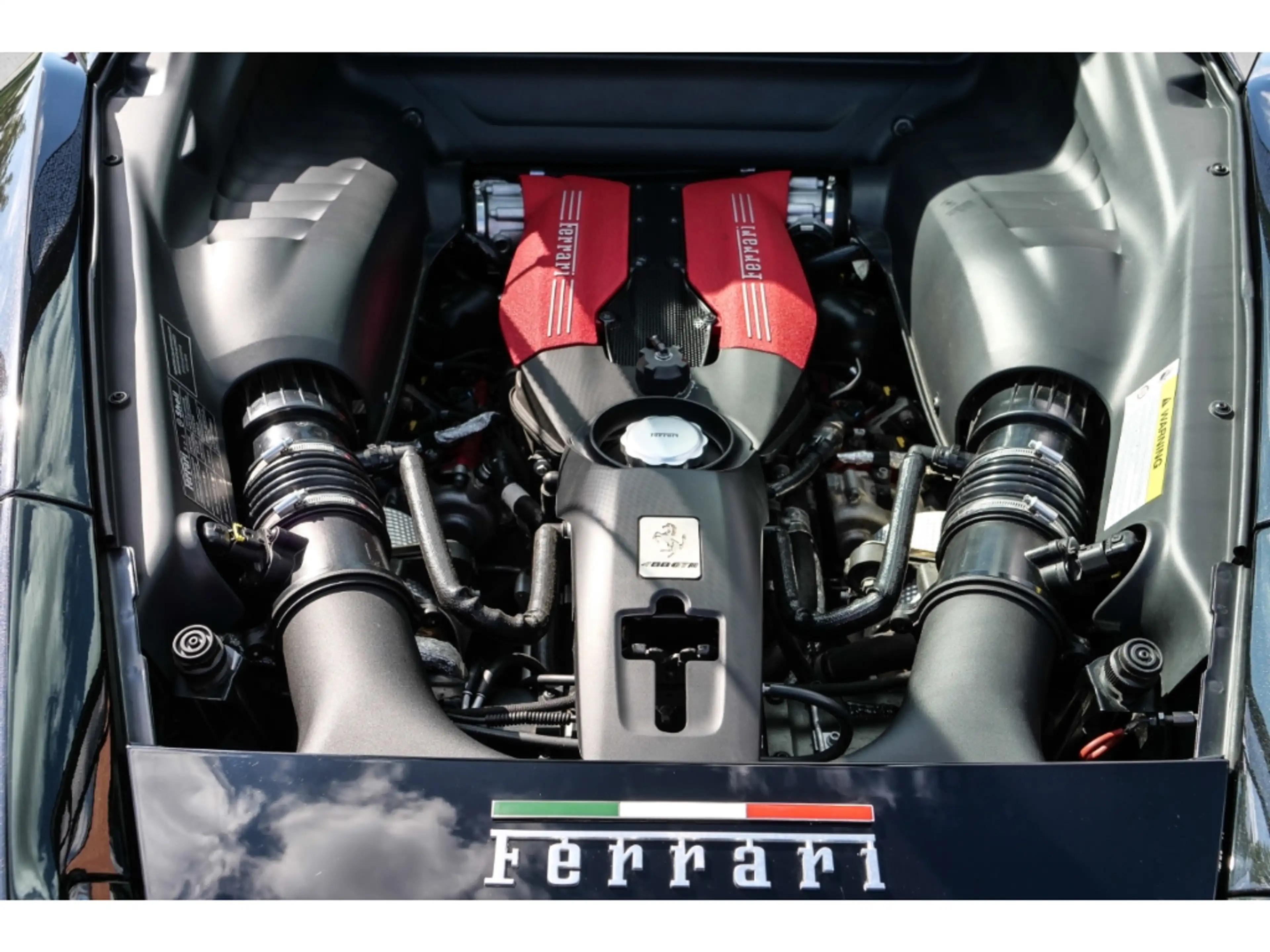 Ferrari 488 GTB *Lift*Carbon+LED*Daytona*Passenger-Display*JBL — photo 11