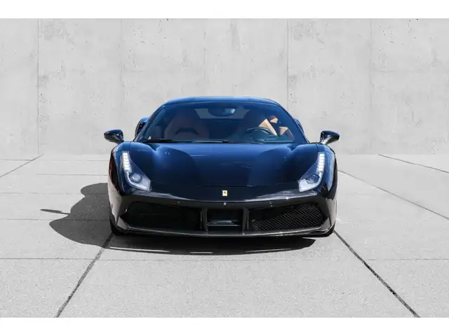 Ferrari 488 view 9