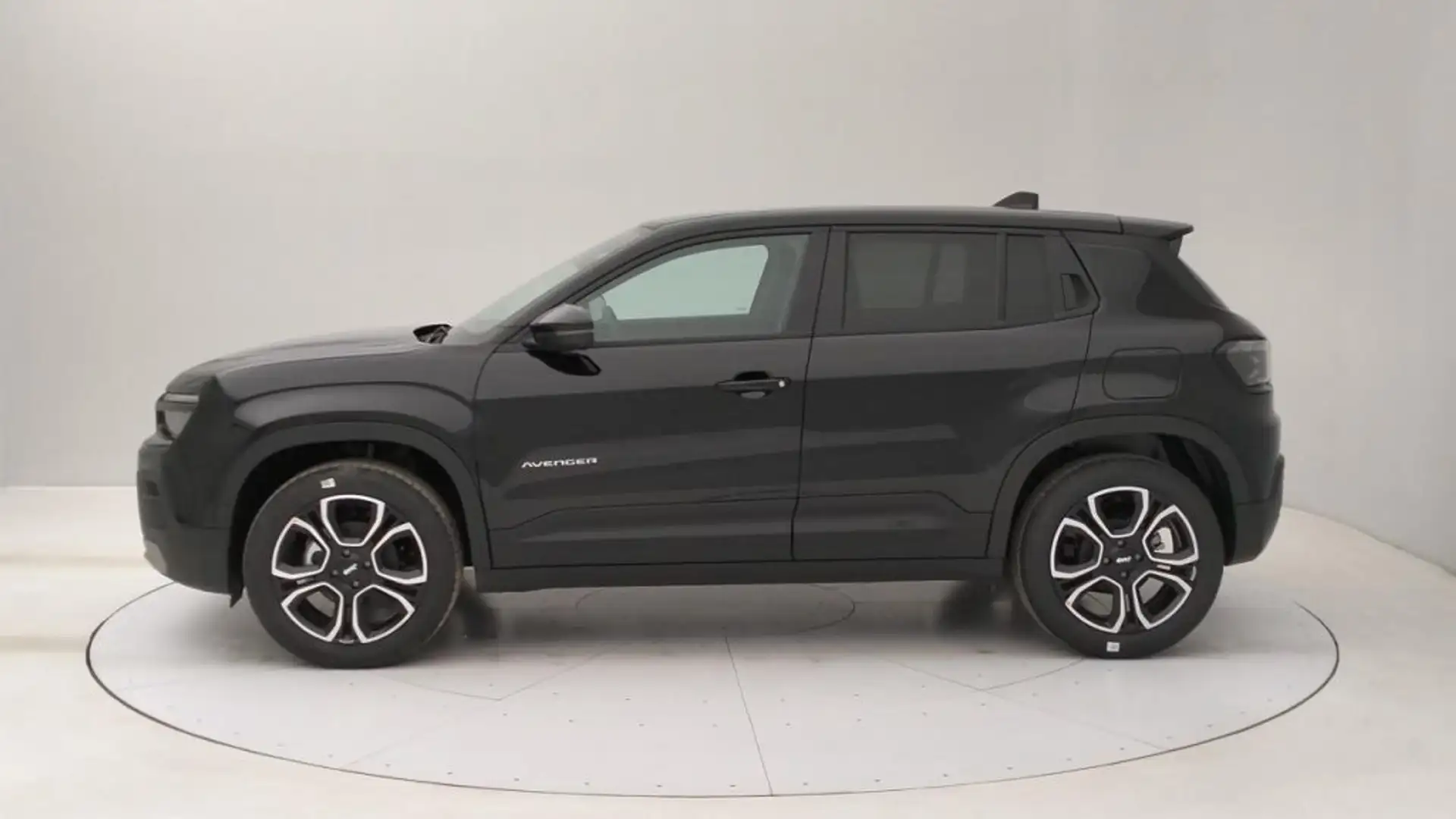 Jeep Avenger 1.2 t. Summit fwd 100cv Zwart - 2
