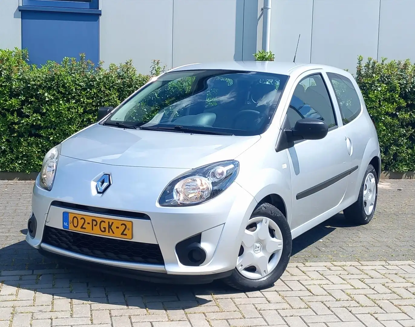 Renault Twingo 1.2 16V 75pk ECO² Airco Grijs - 1