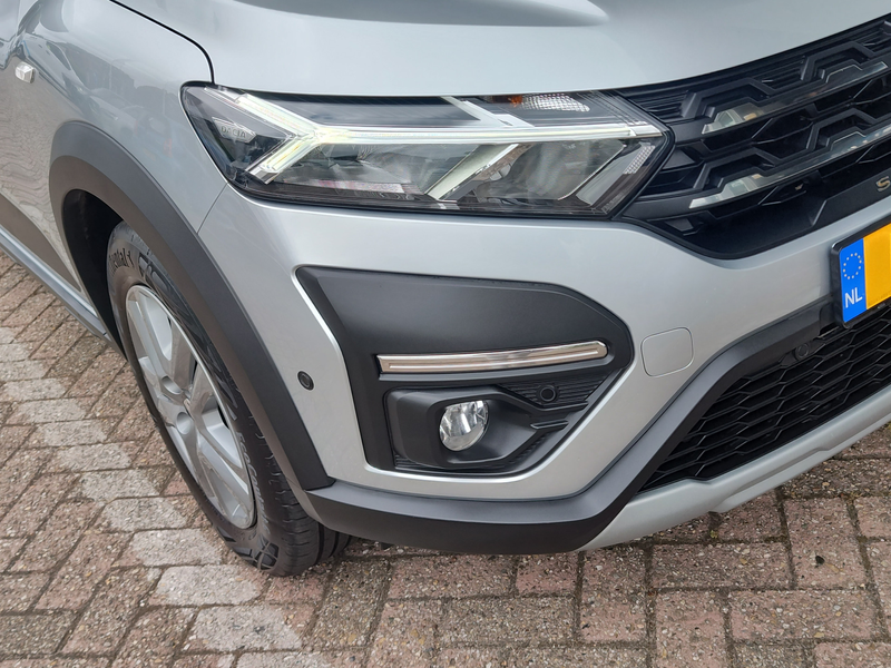 Dacia Sandero Stepway 1.0 TCe 90 COMFORT AUTOMAAT Dodehoeksensor — photo 37
