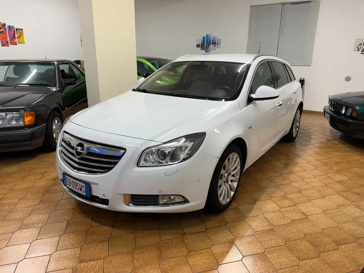 Opel Insignia Sports Tourer 1.6 t Cosmo EURO5B Bianco - 1