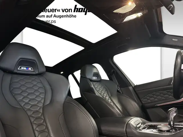 BMW X5 M view 11